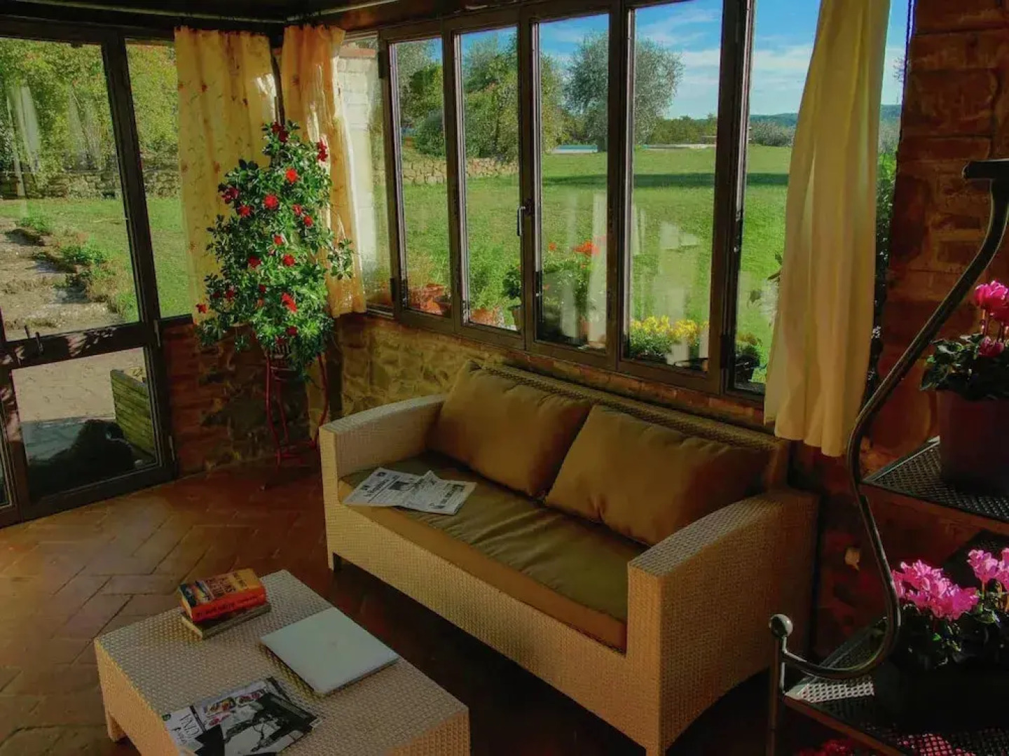 Belvilla by OYO Villa Sara