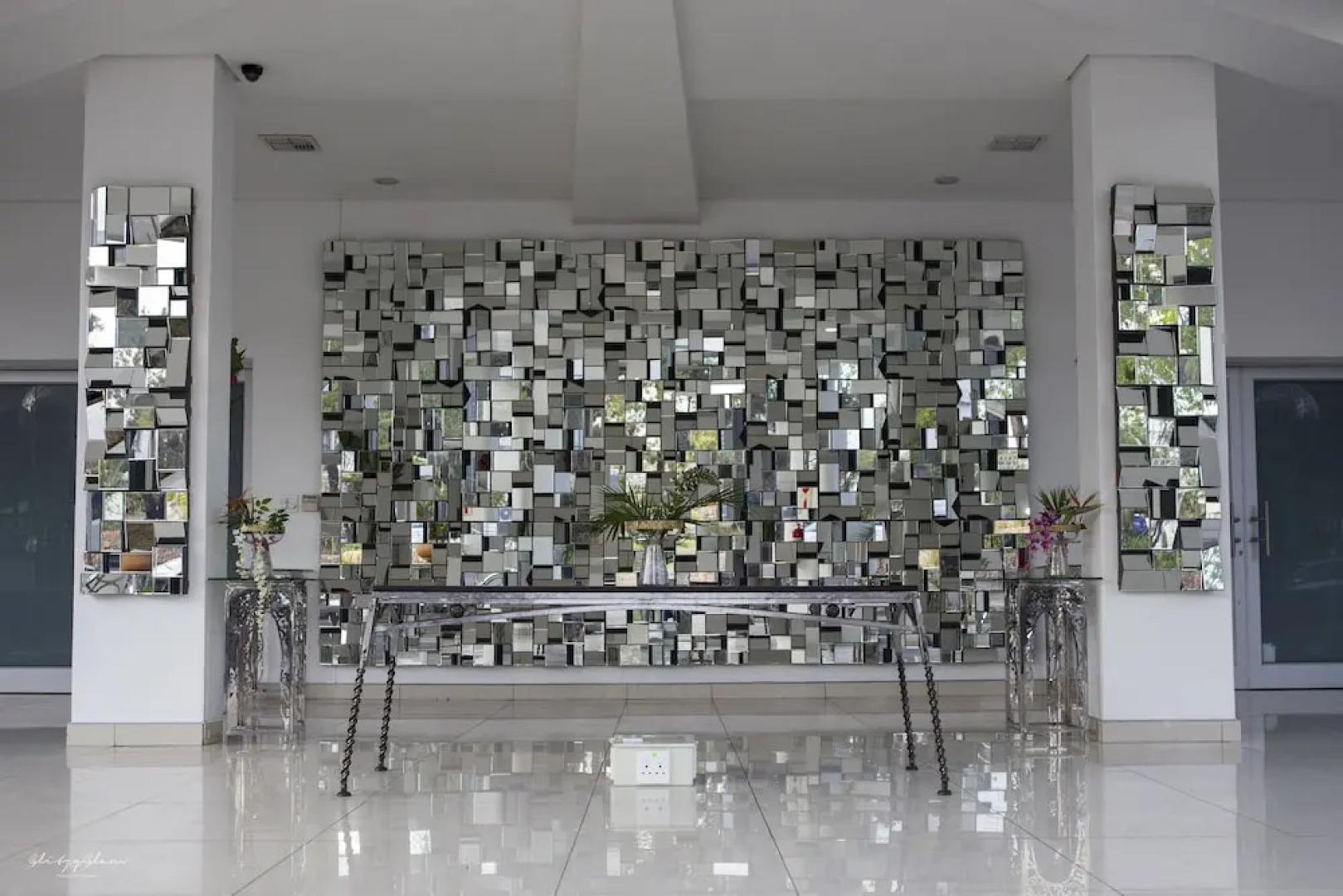 ANEW Hotel & Convention Centre OR Tambo