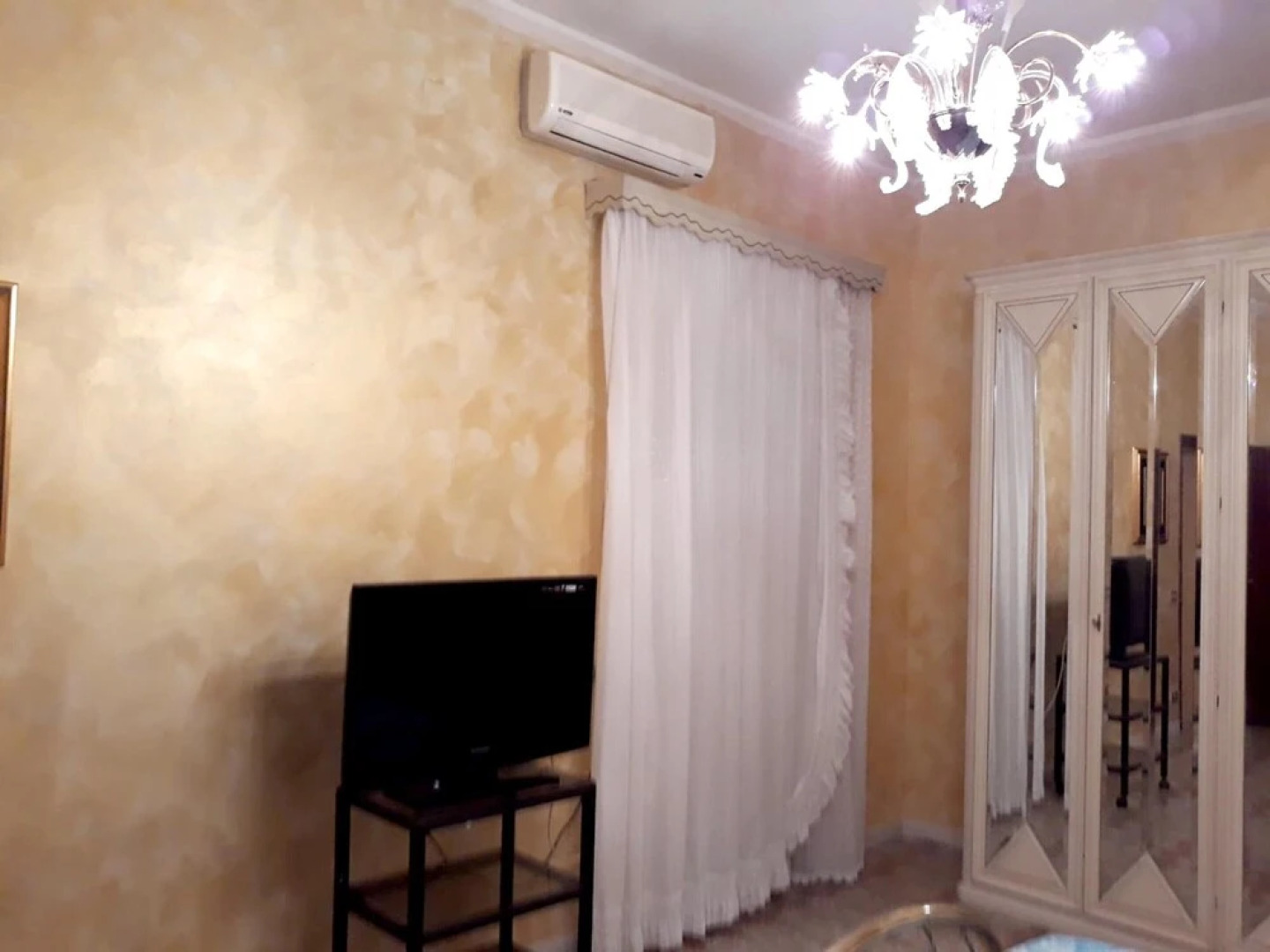 Apartment With 3 Bedrooms in Floridia, With Furnished Terrace - 10 km