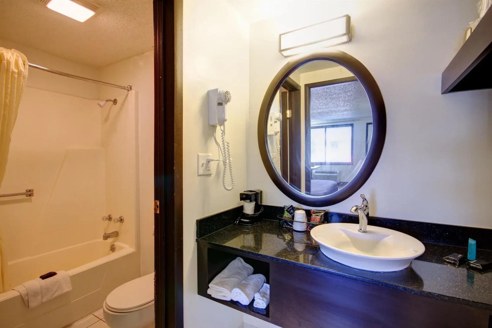 Americas Best Value Inn Heath Newark