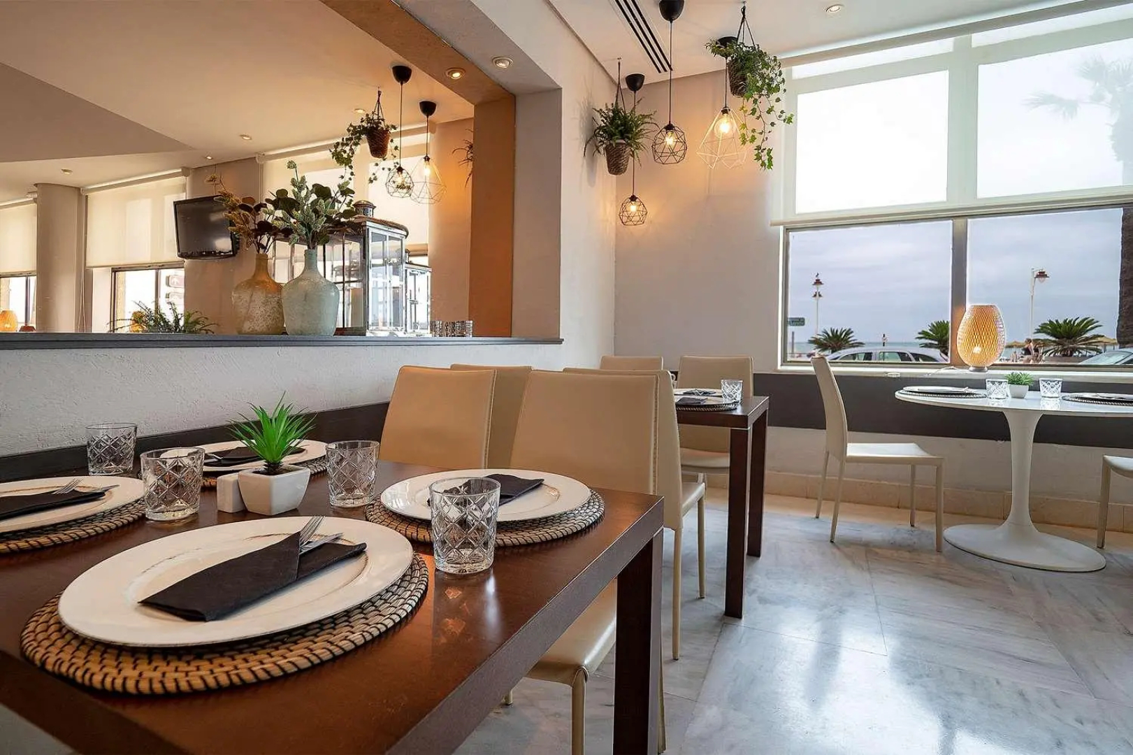 Hotel Cádiz Paseo del Mar Affiliated by Meliá