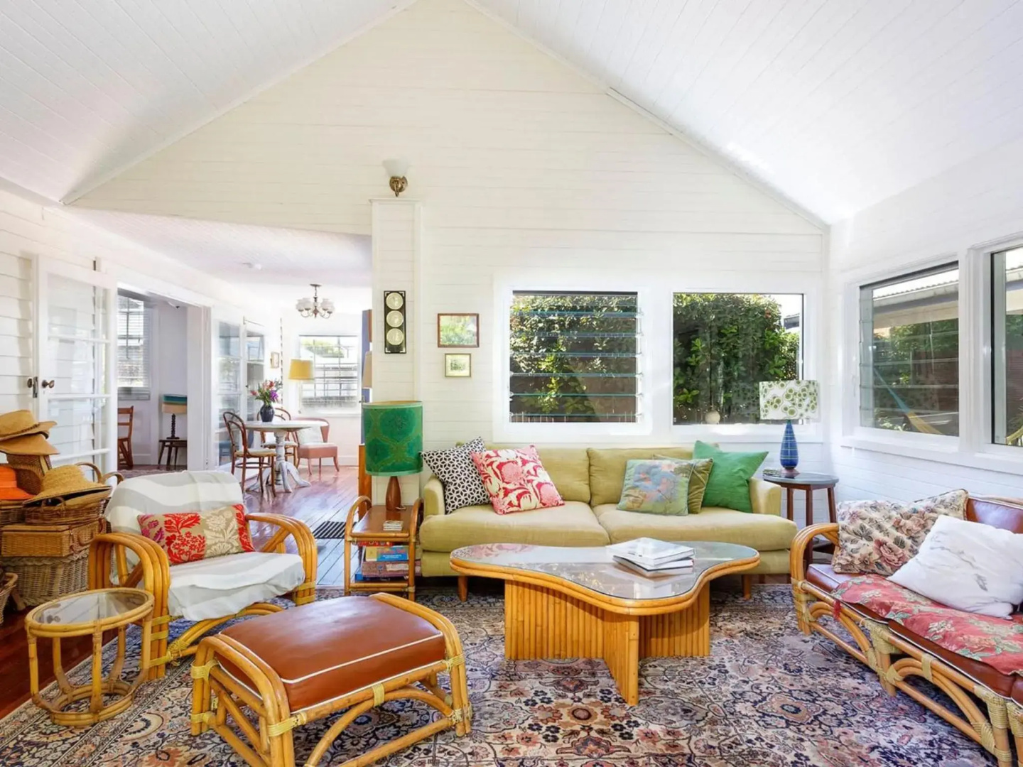 Witts Oasis Two traditional Tea Gardens cottages