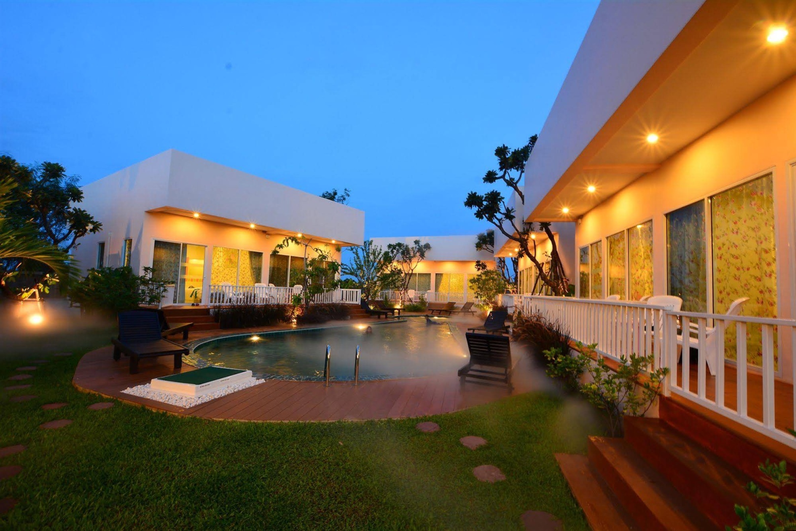 Kabantamor Hua Hin Pool Villa