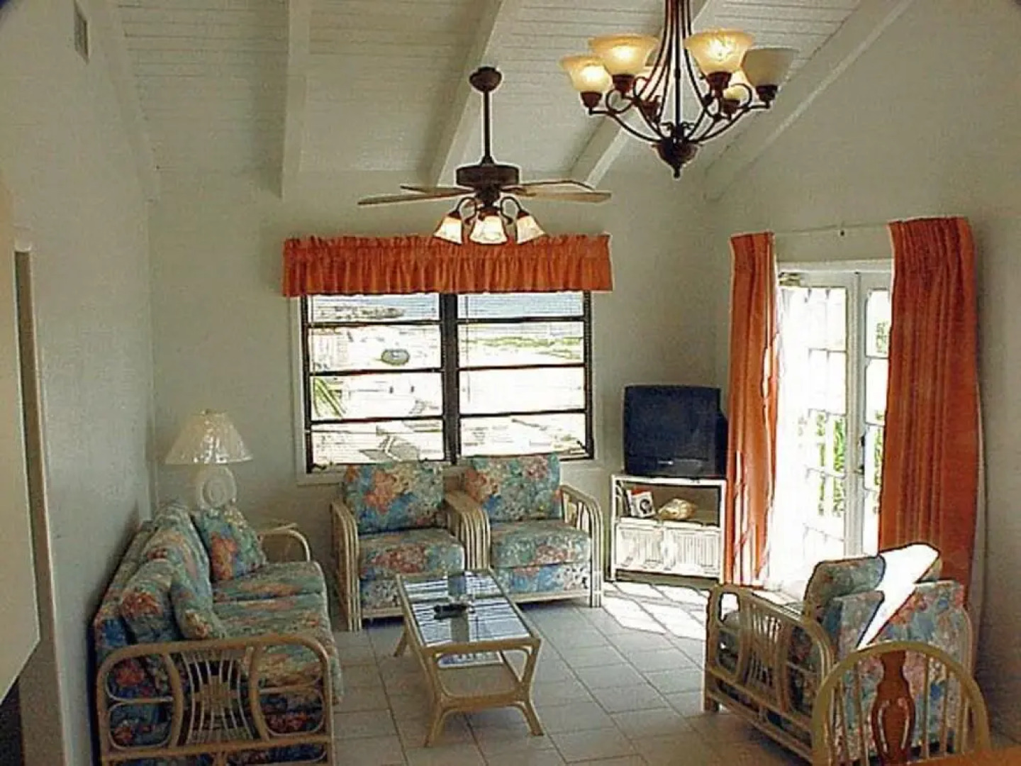 Pelican Beach Villas