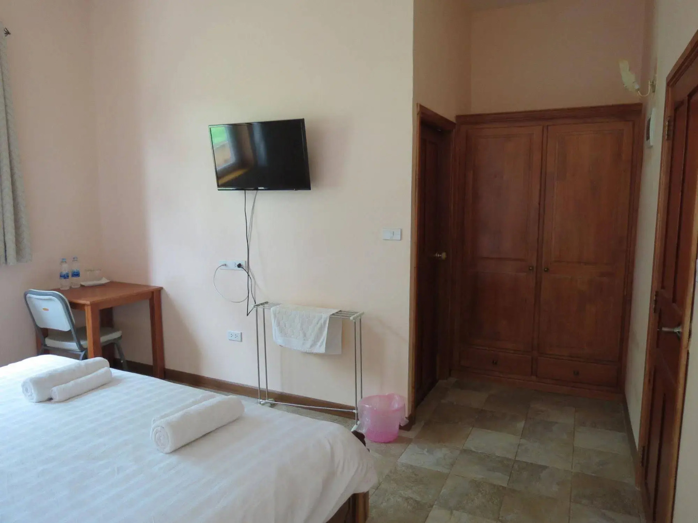 Pongsin Resort and Restaurant