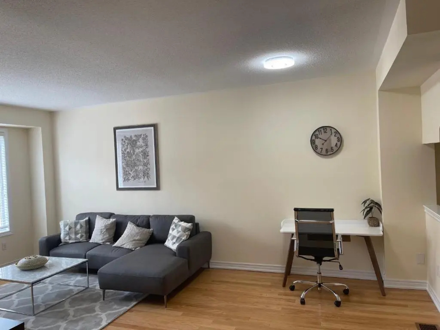 Yet Another Exquisite 3+1 Bedrooms Home Experience