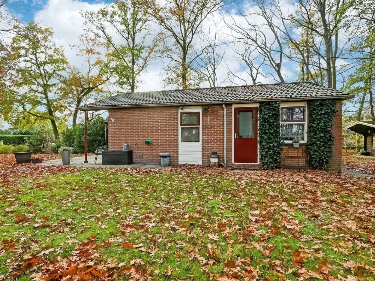 Secluded Holiday Home in Holten near Forest