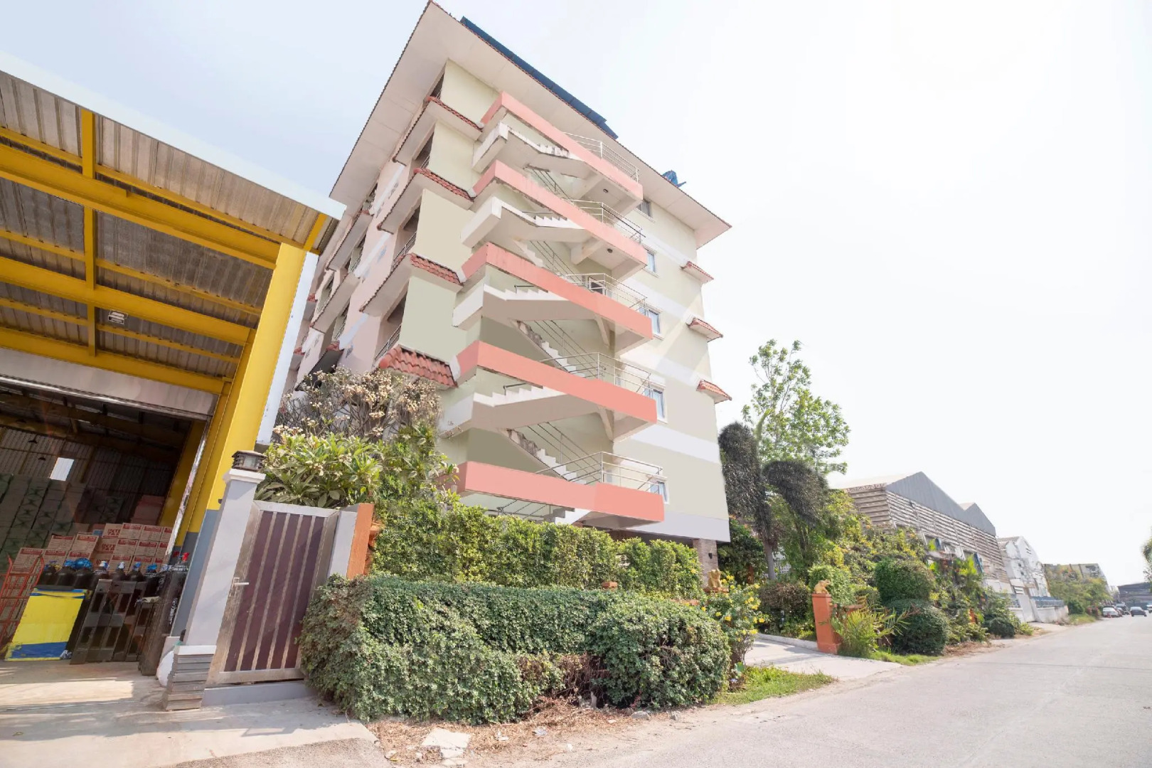 Plai & Herbs Suvarnbhumi Airport 