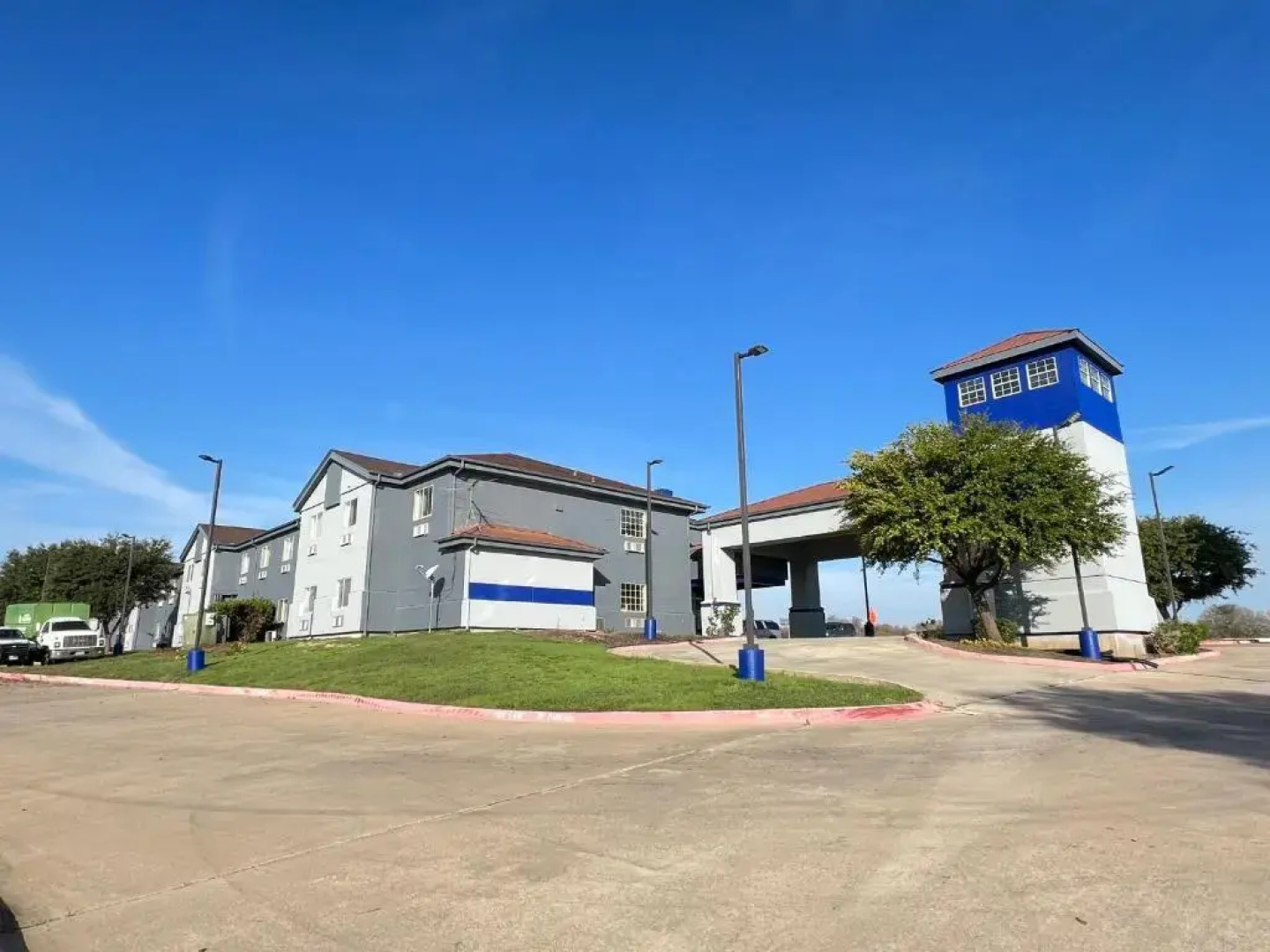 Americas Best Value Inn & Suites Haltom City Ft. Worth