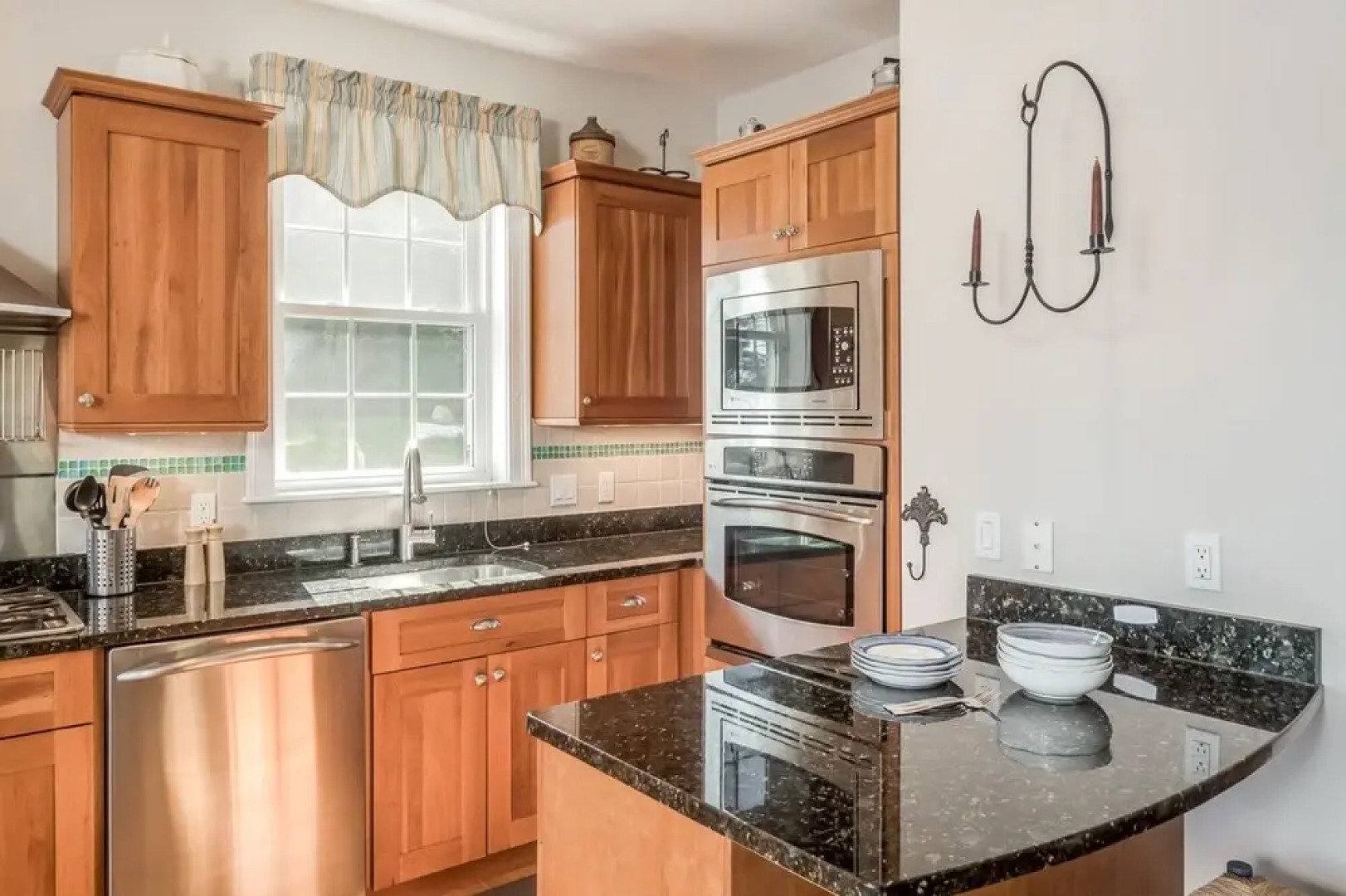 Lake Winnipesaukee - Waterfront - 458