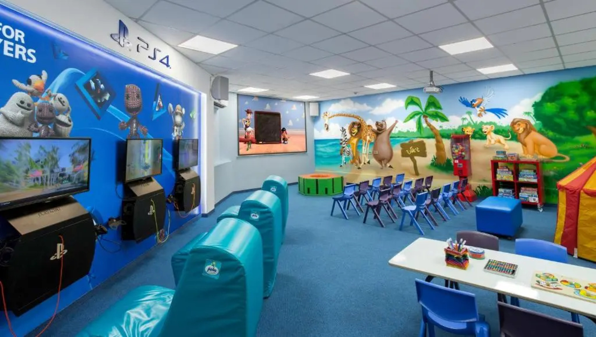 Gai Beach Resort Spa Hotel