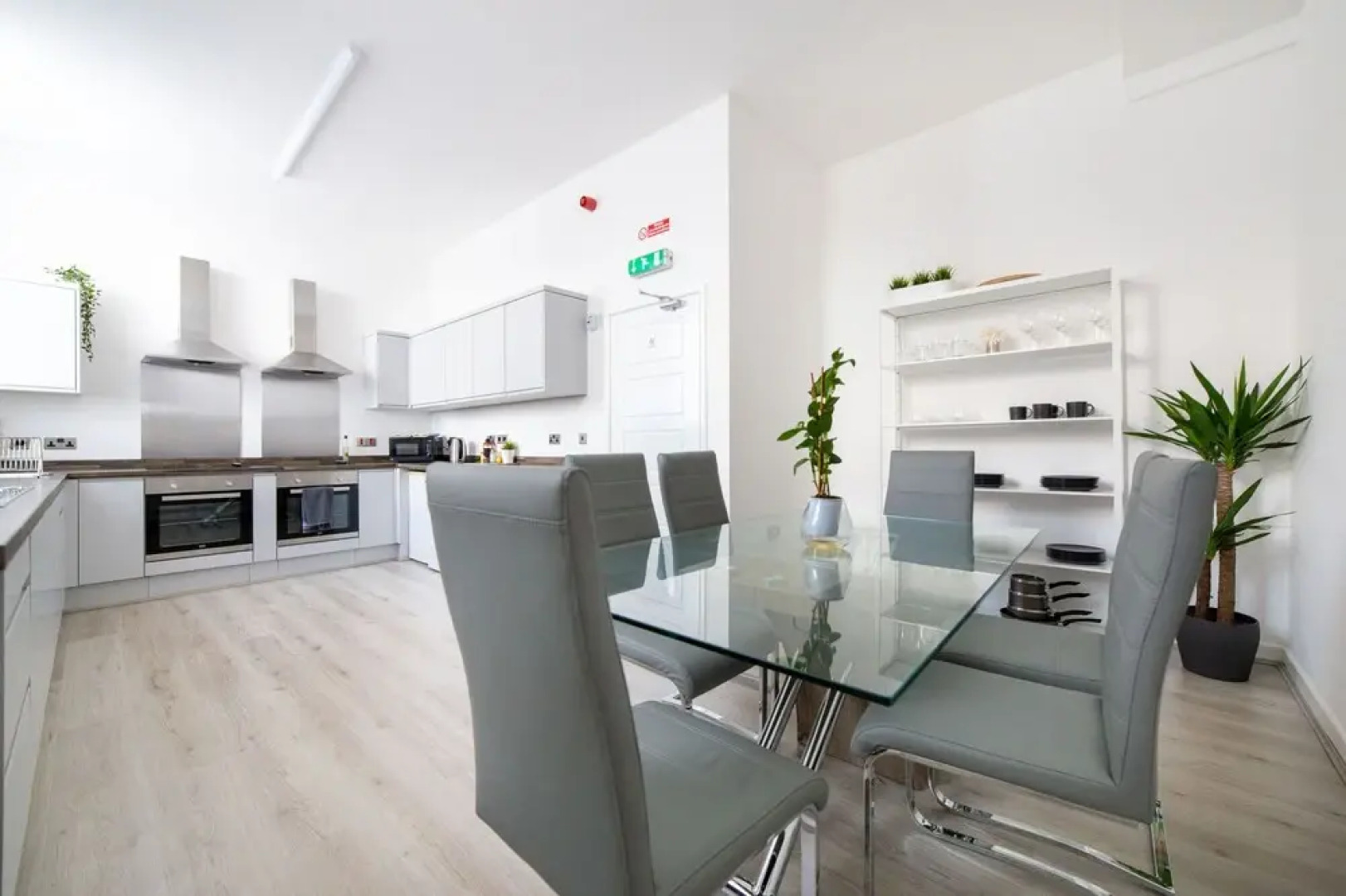 Oddfellows 7 Ensuite Double Room