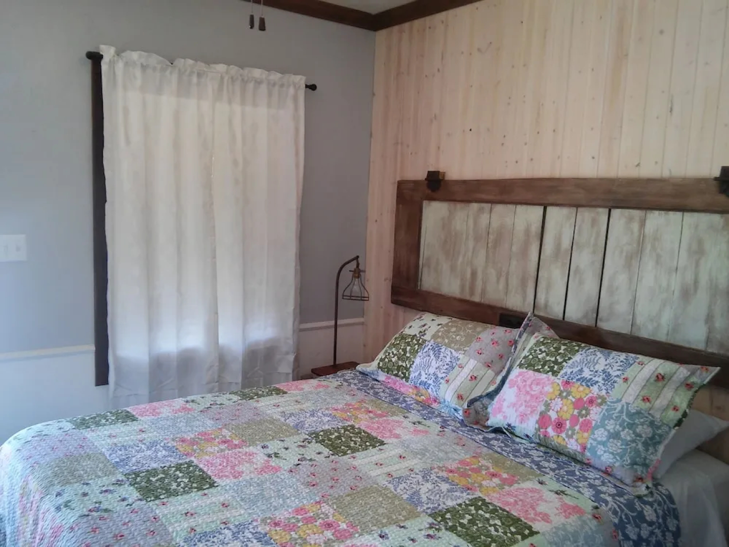 Squaw Valley Motel