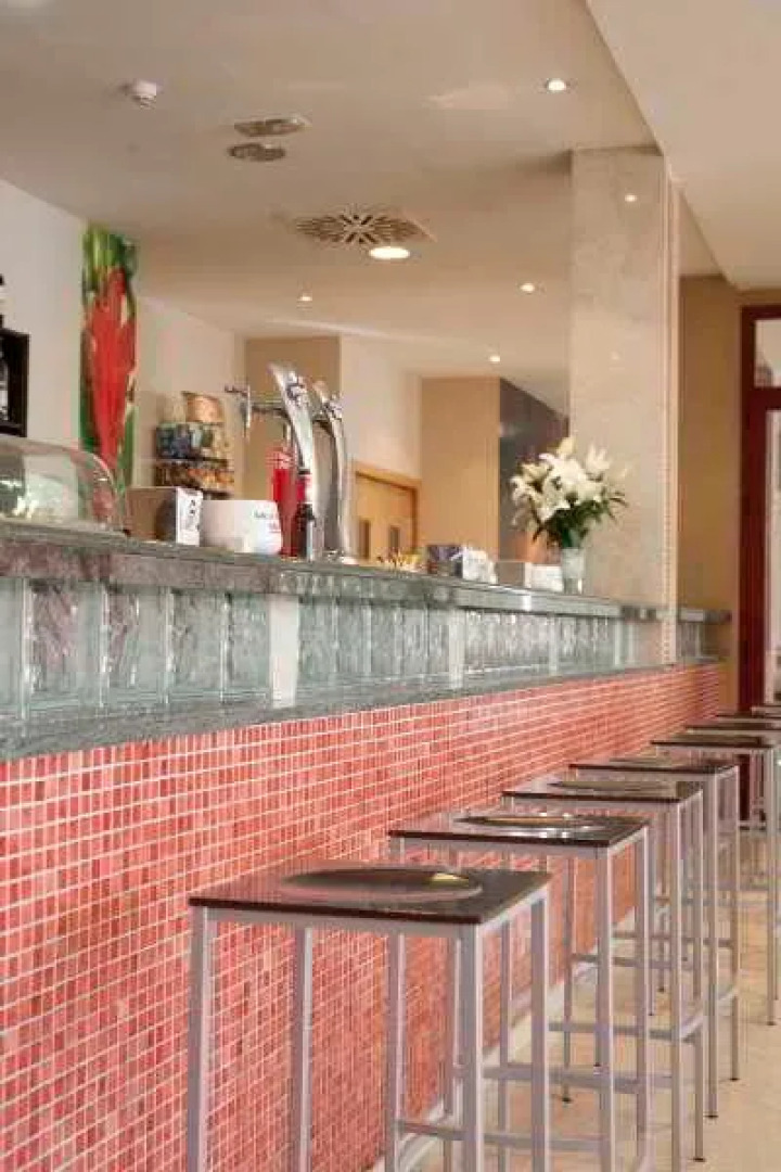 Hotel Tocina Business