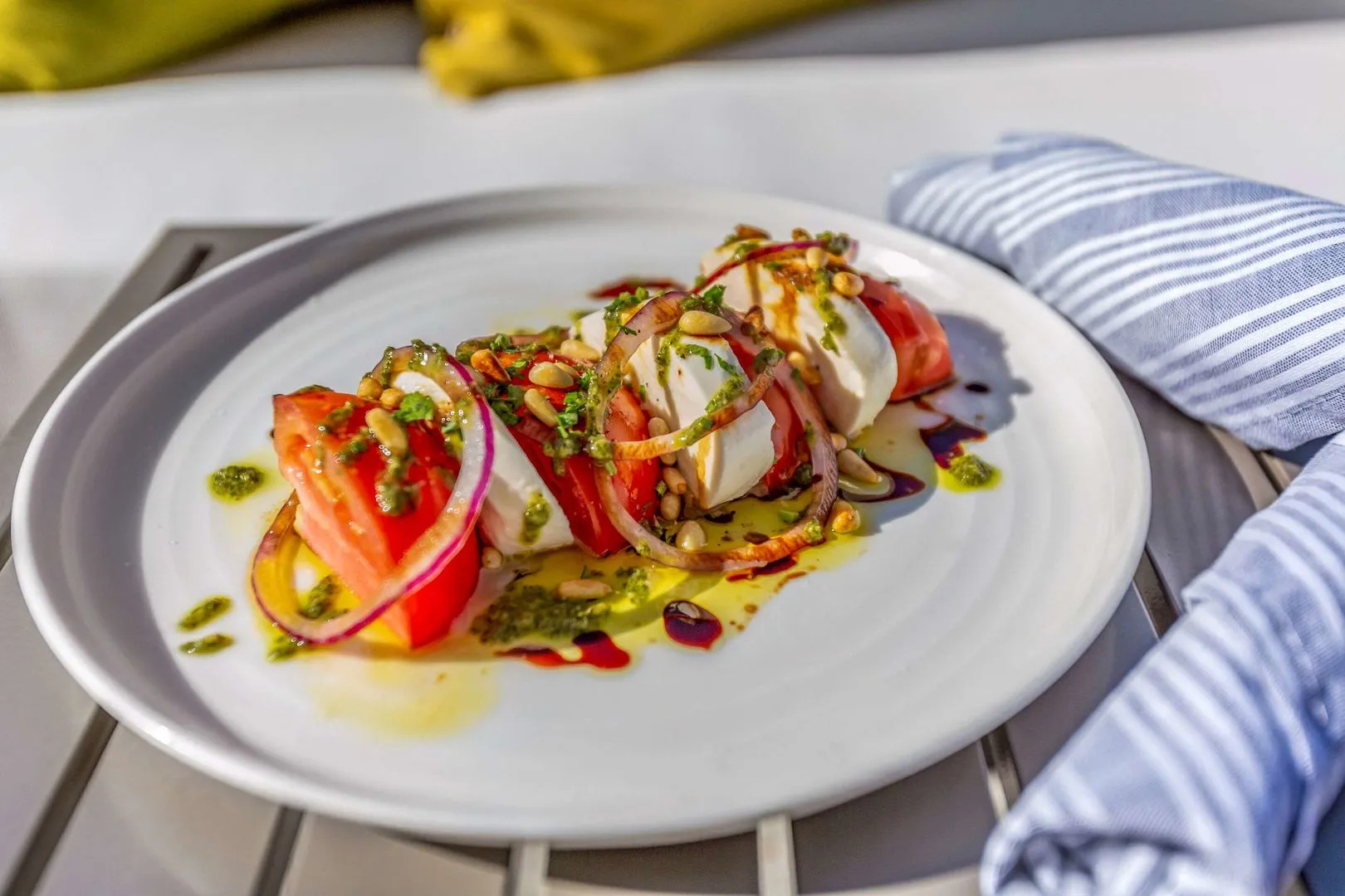 Hotel Centro Sonoma Wine Country, Tapestry Collection Hilton