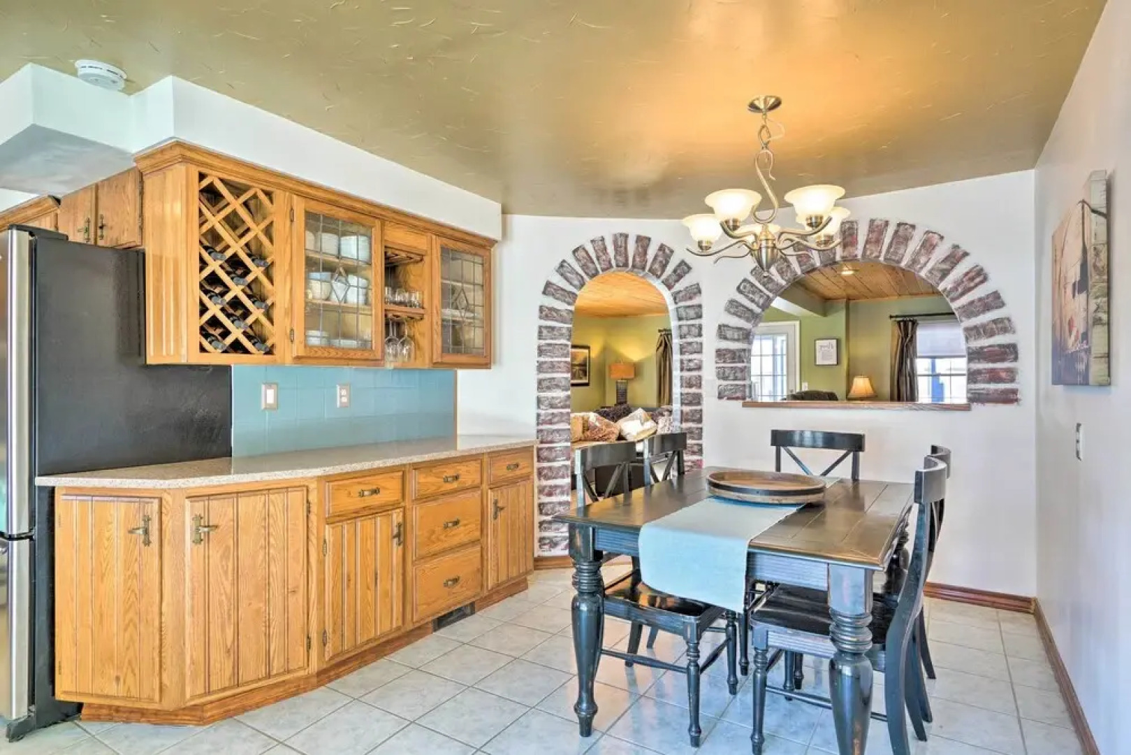 Lake Chautauqua Home < 1/2 Mile to Town & Water