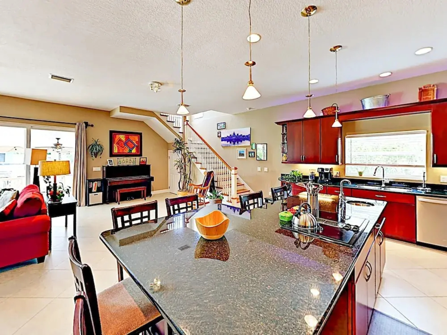8723 Tampa - 3 Br Home