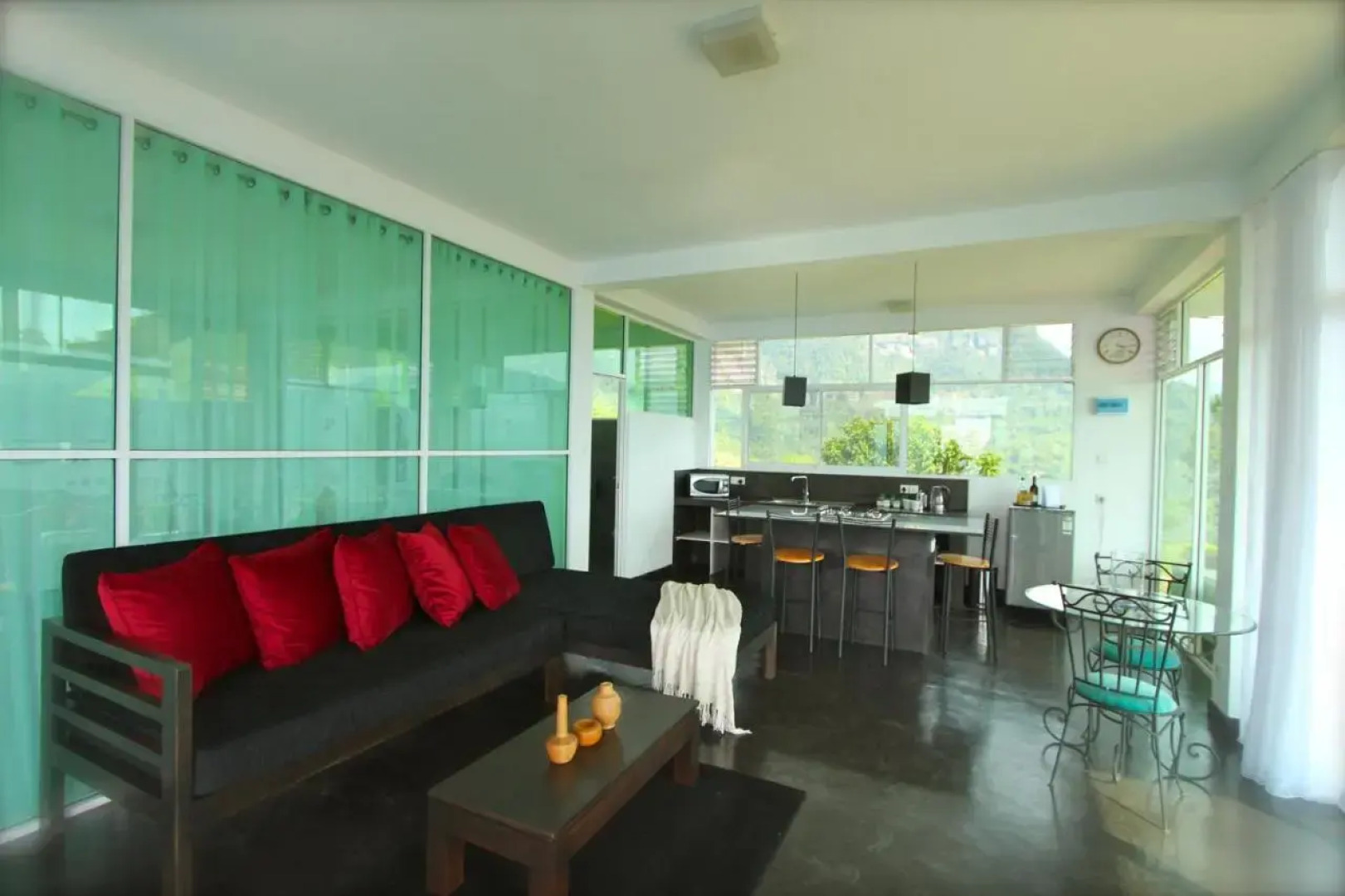 Singha Sanasa Luxury Homestay