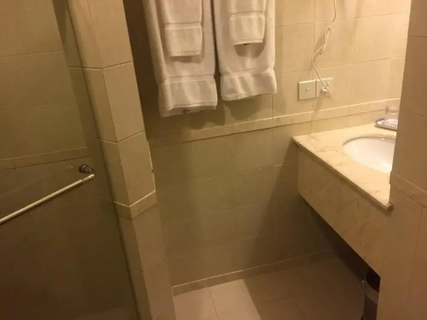 Embassy Inn Hotel Karachi