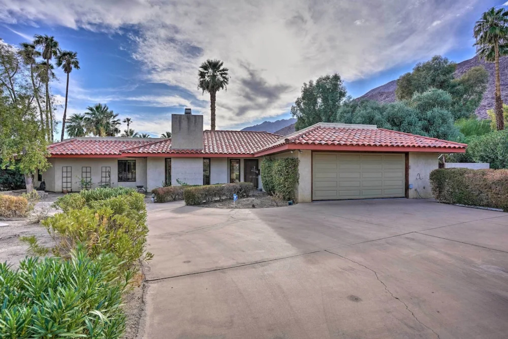 Borrego Springs Getaway w/ Private Pool & Views!