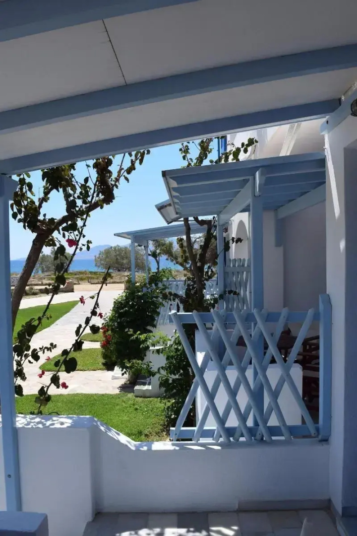 Stella Naxos Island