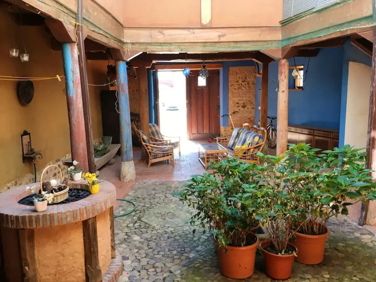 House With 4 Bedrooms in Veguellina de Órbigo, With Furnished Terrace