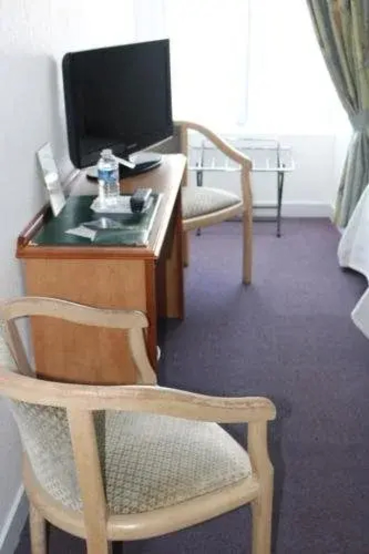 Logis Le Port Saint Aubin