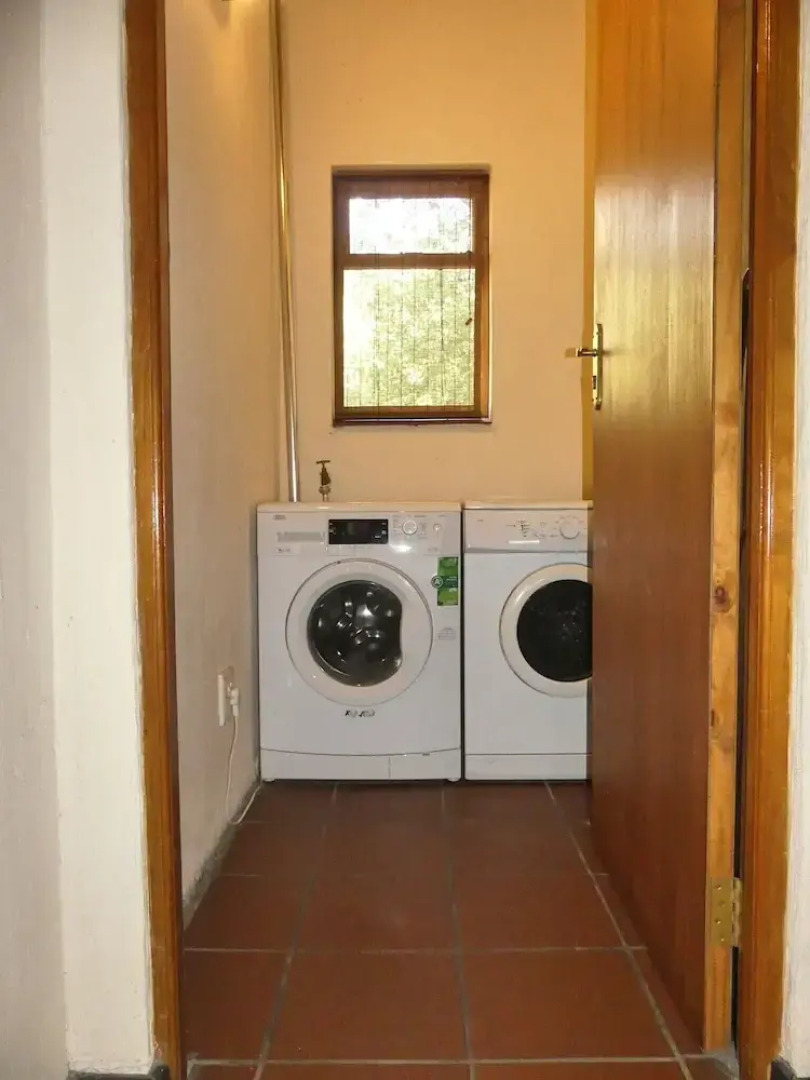 Luxury Holidayhome in Gated Estate Near Kruger Park and Golf