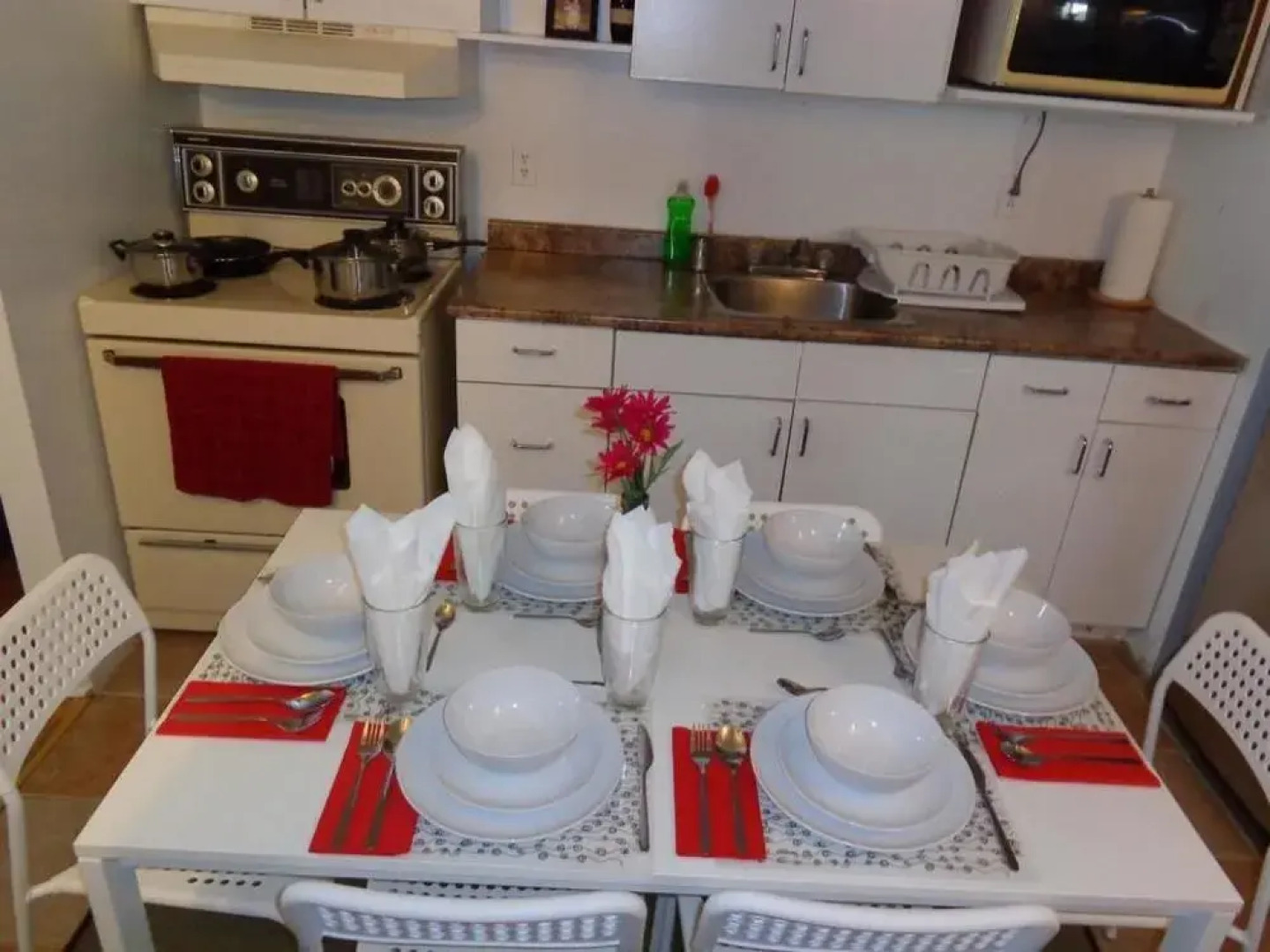 Adib Apartments - 1689 Baseline Rd, Unit A2