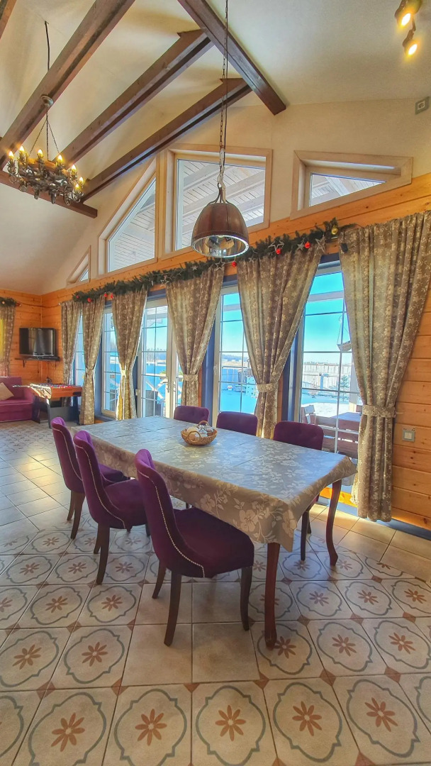 Scandi house (Сканди хаус)