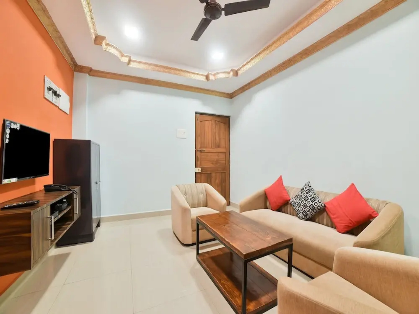 Oyo 29017 Ruby Residency