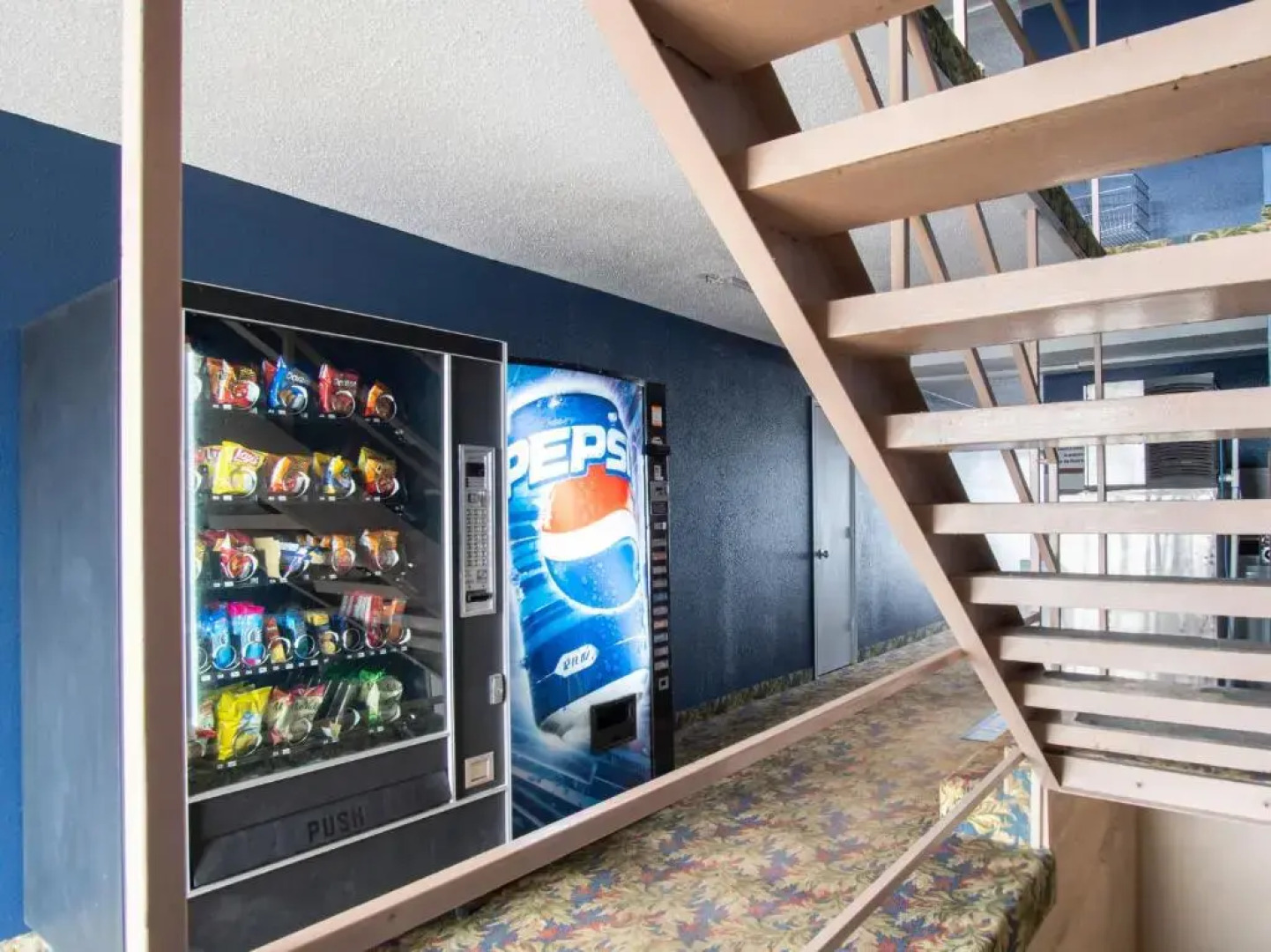 OYO Hotel Hutchinson KS West 4th Ave