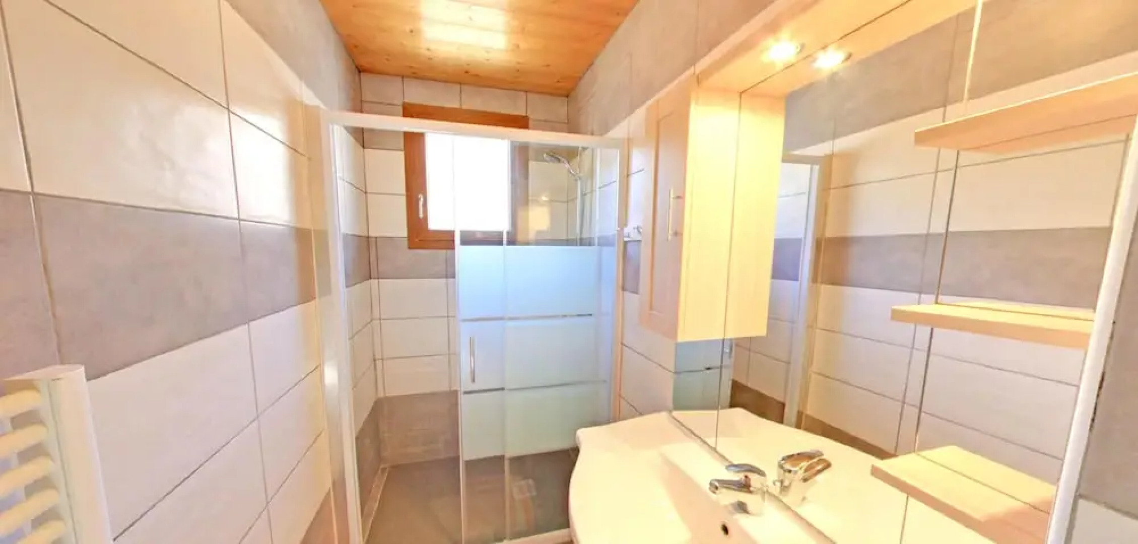 Apartment With 5 Bedrooms in Saint-sorlin-d'arves, With Wonderful Moun