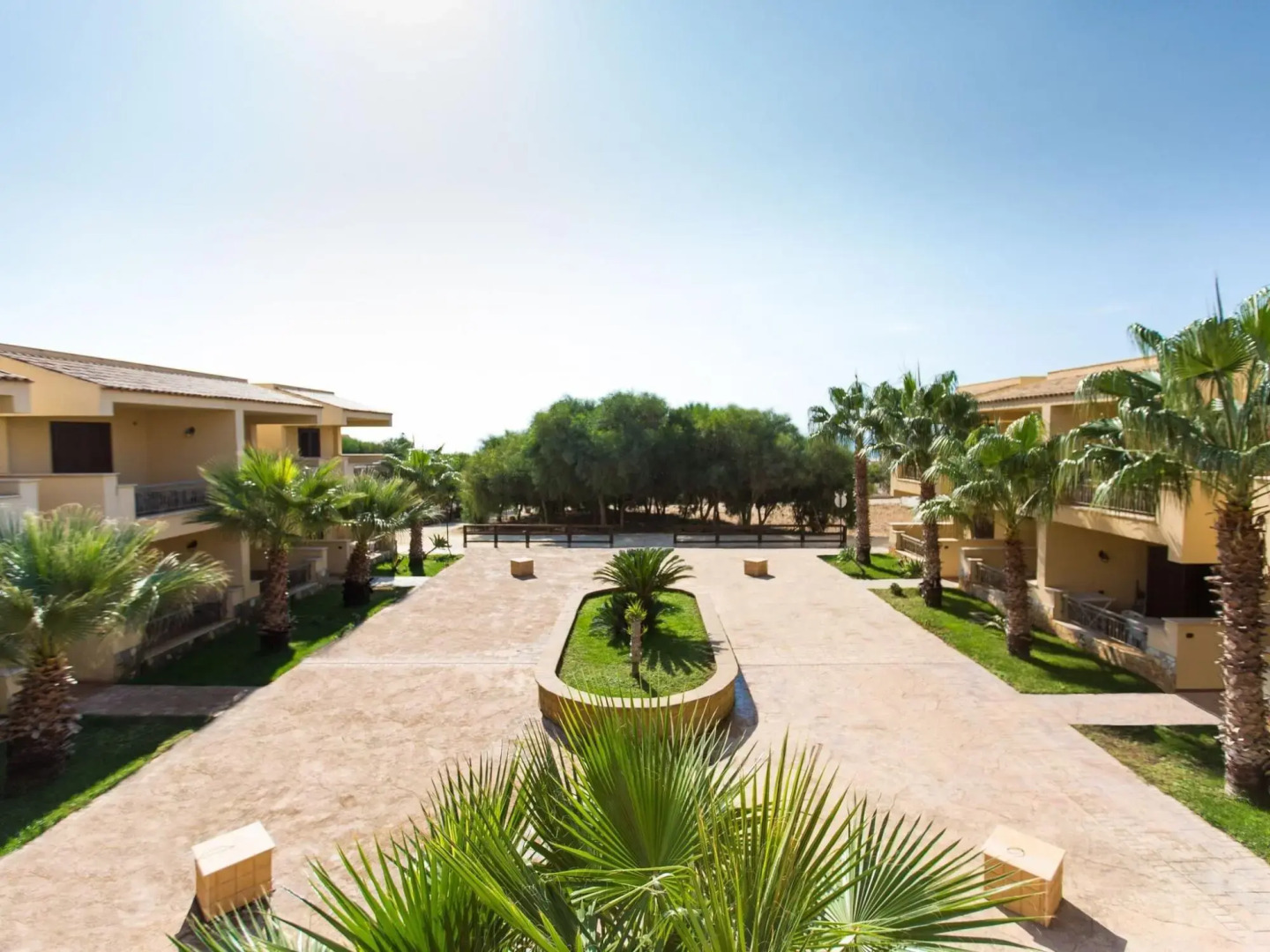 Apartment in Triscina by the Sea & Pools