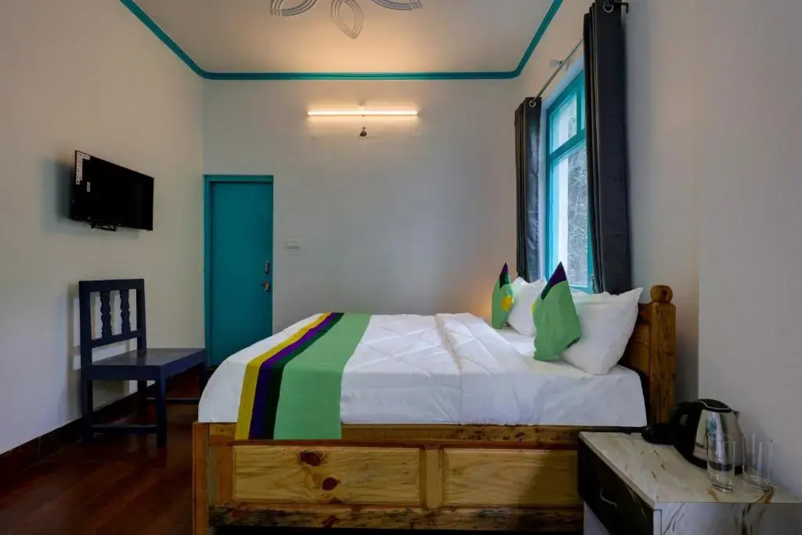 Treebo Trend Kasar Inn With Mountain View