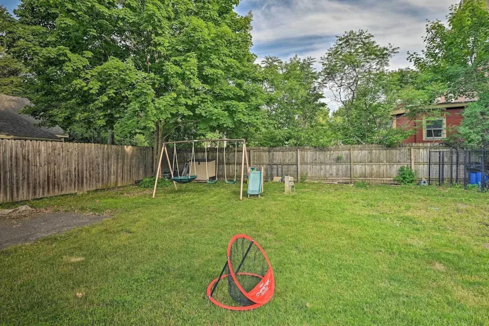 Quiet Oneonta Home - Walk to Historic Dtwn!