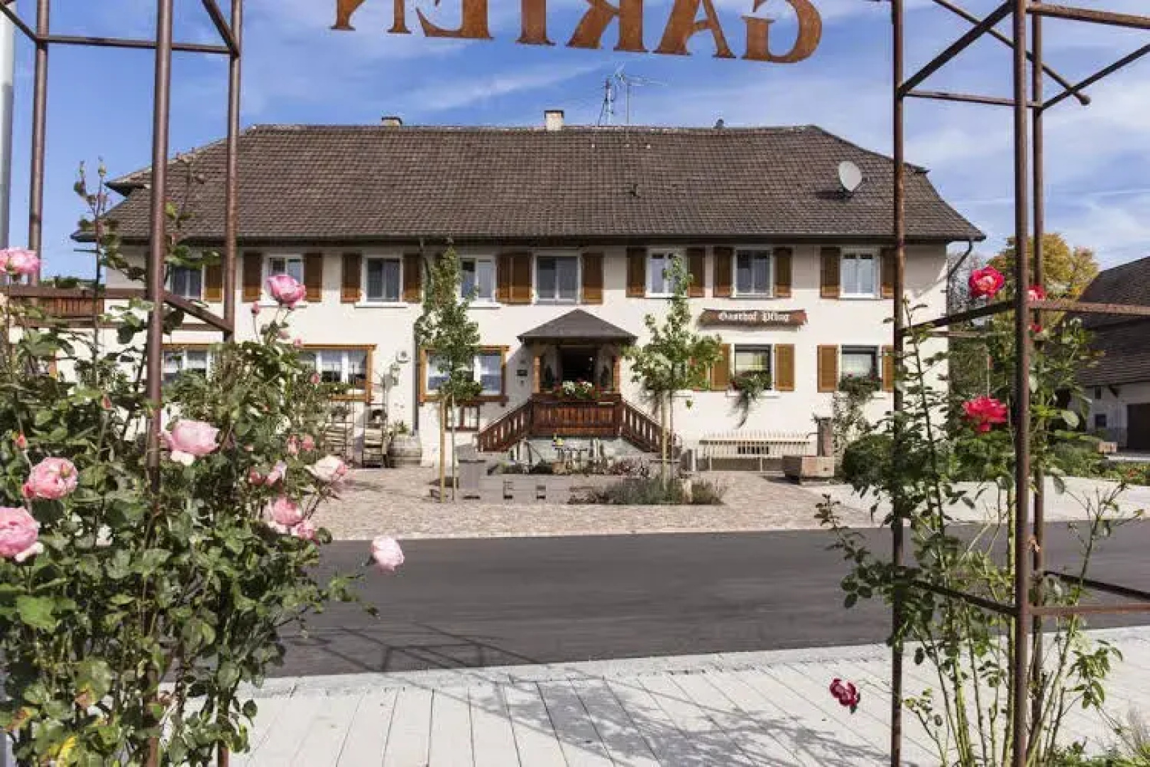 Отель Landgasthof zum Pflug
