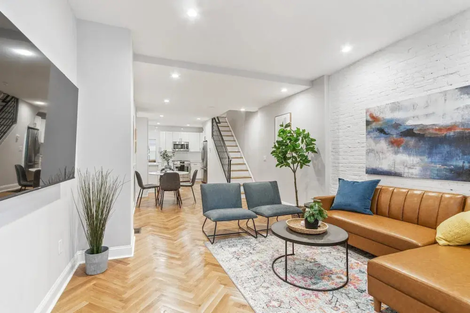 Modern & Comfy - 5* - Location Game Room