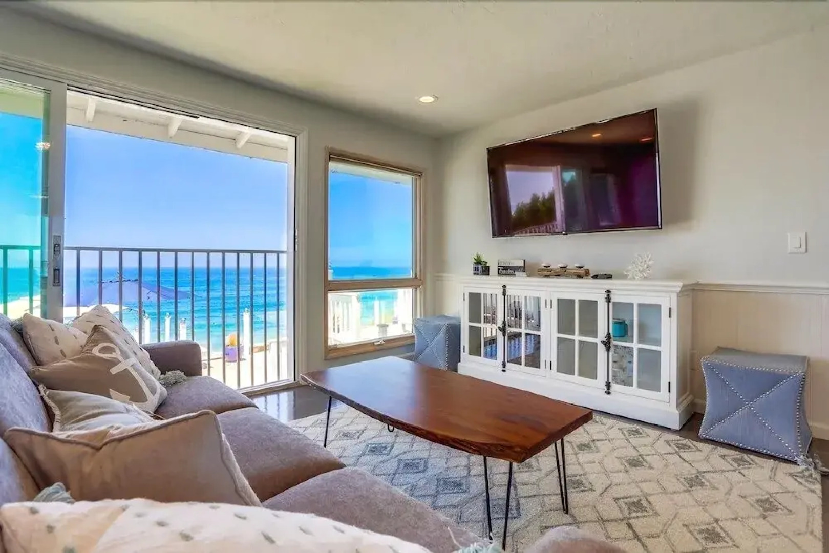 Neptune Beach House 2 Bedroom Home