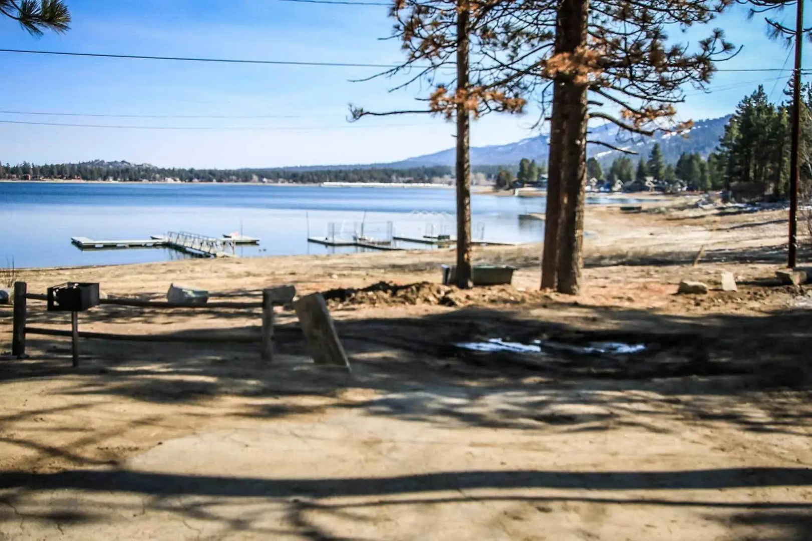 Shore Acres Lodge
