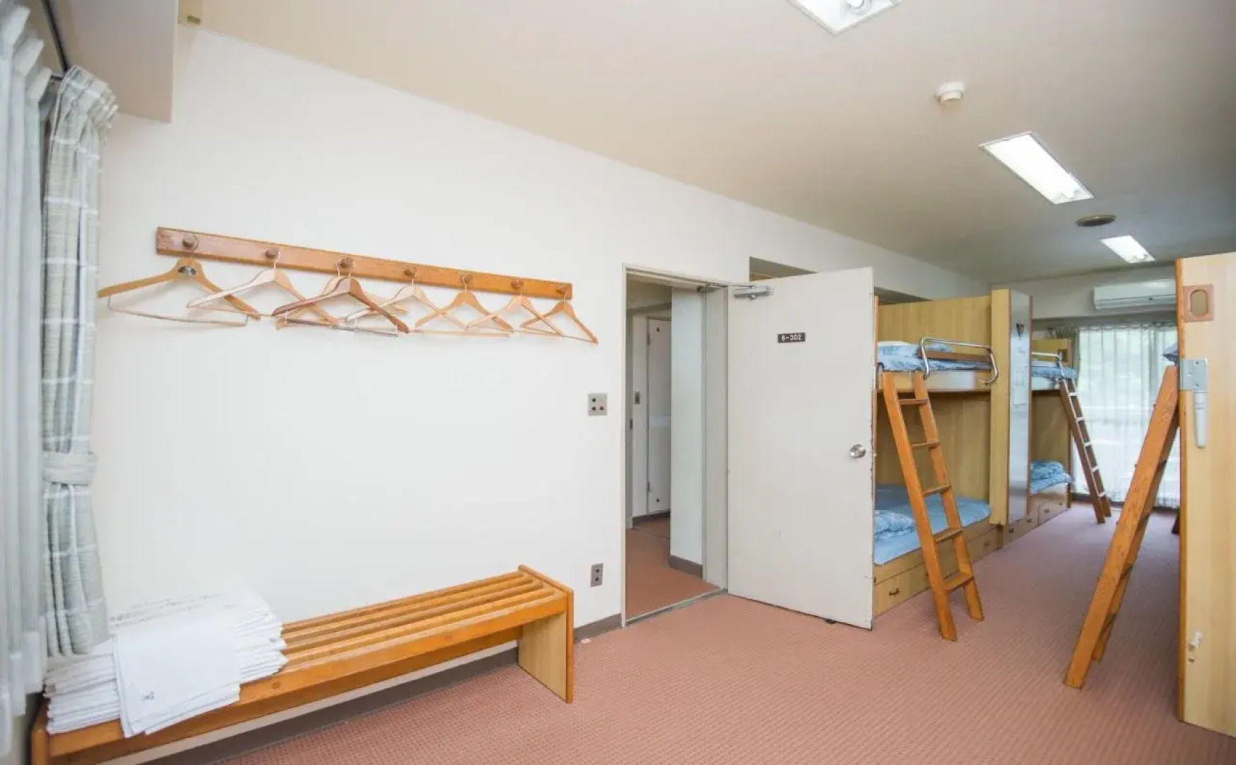 YMCA International Youth Center TOZANSO