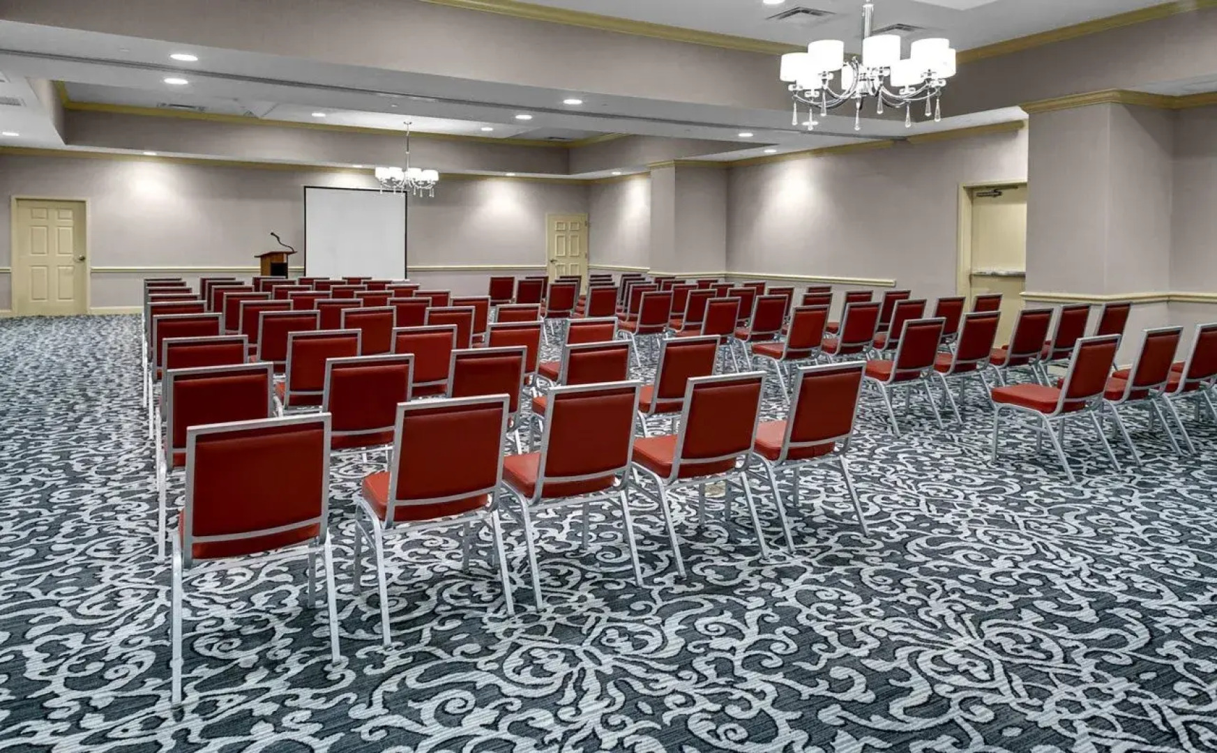 Holiday Inn Savannah Historic District by IHG