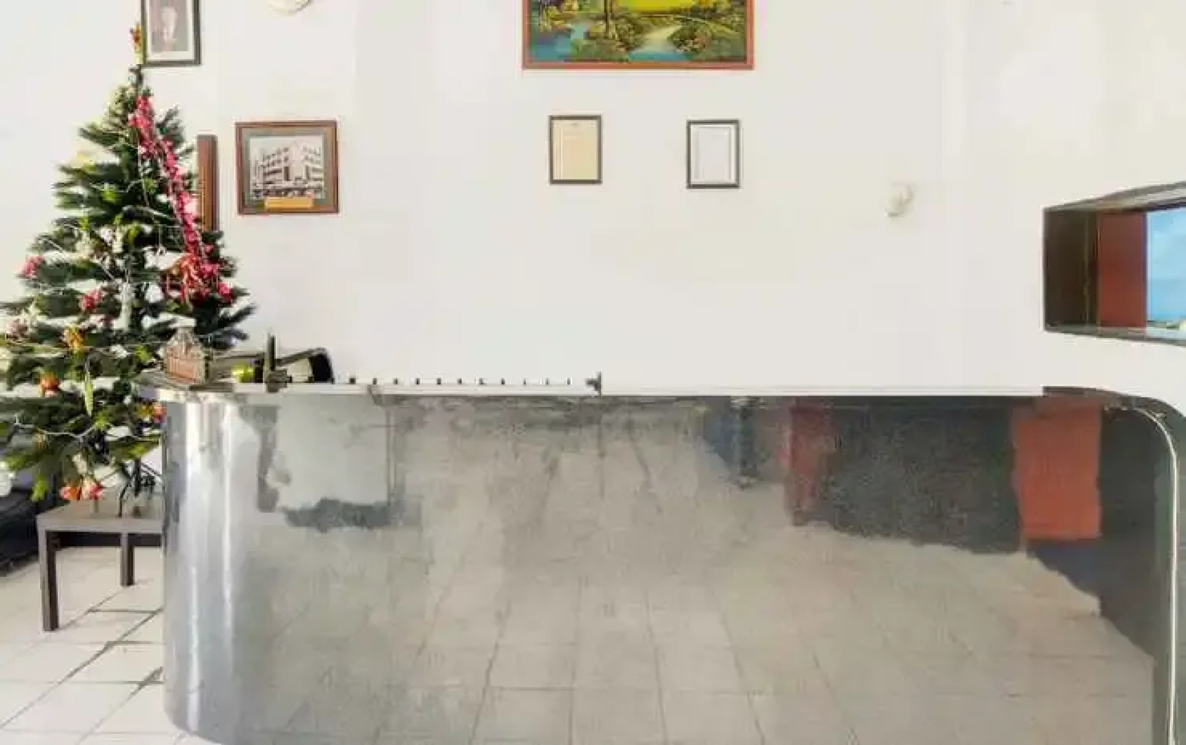 OYO 3424 Hotel Bitung Plaza