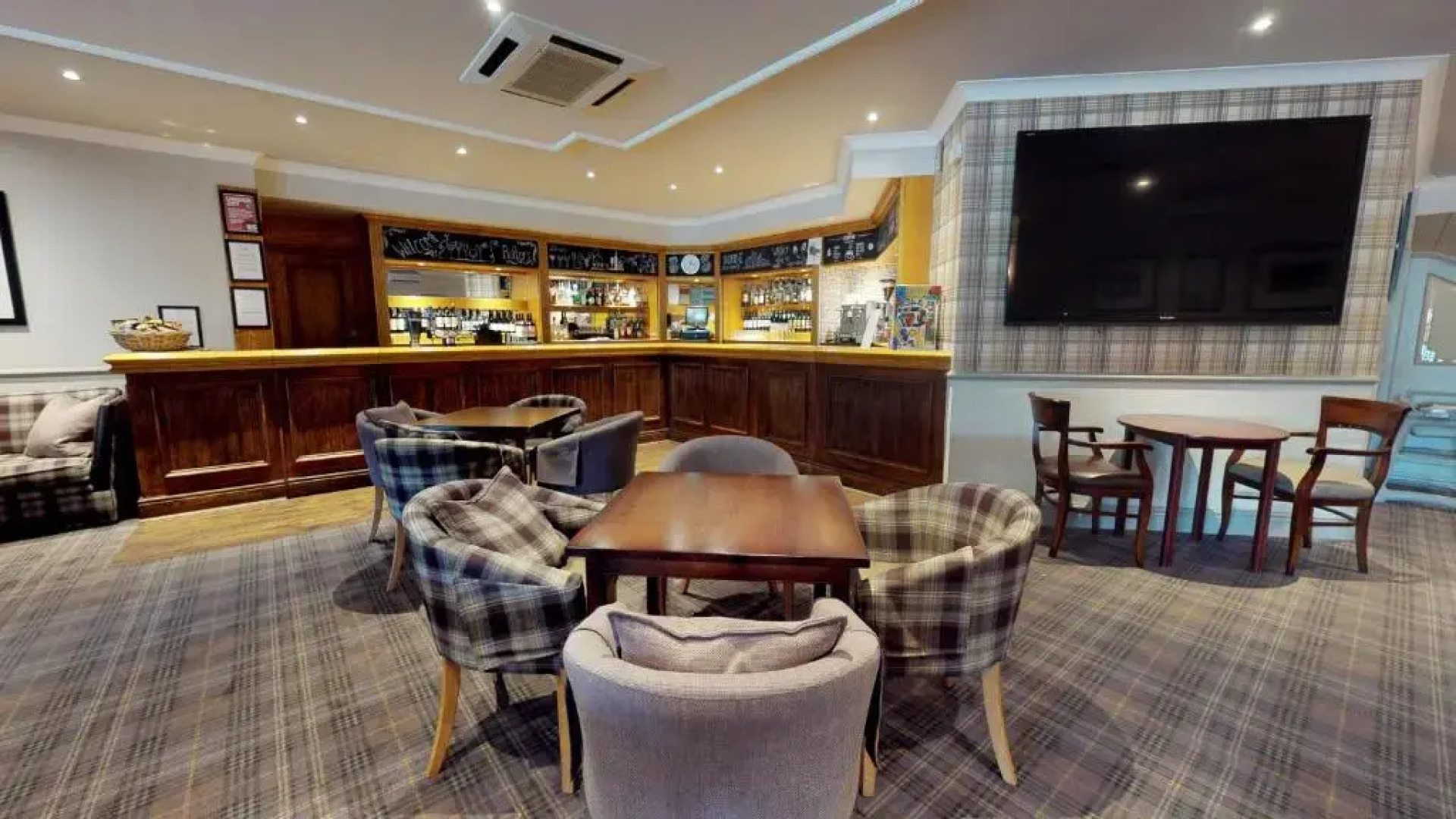 Macdonald Forest Hills Resort