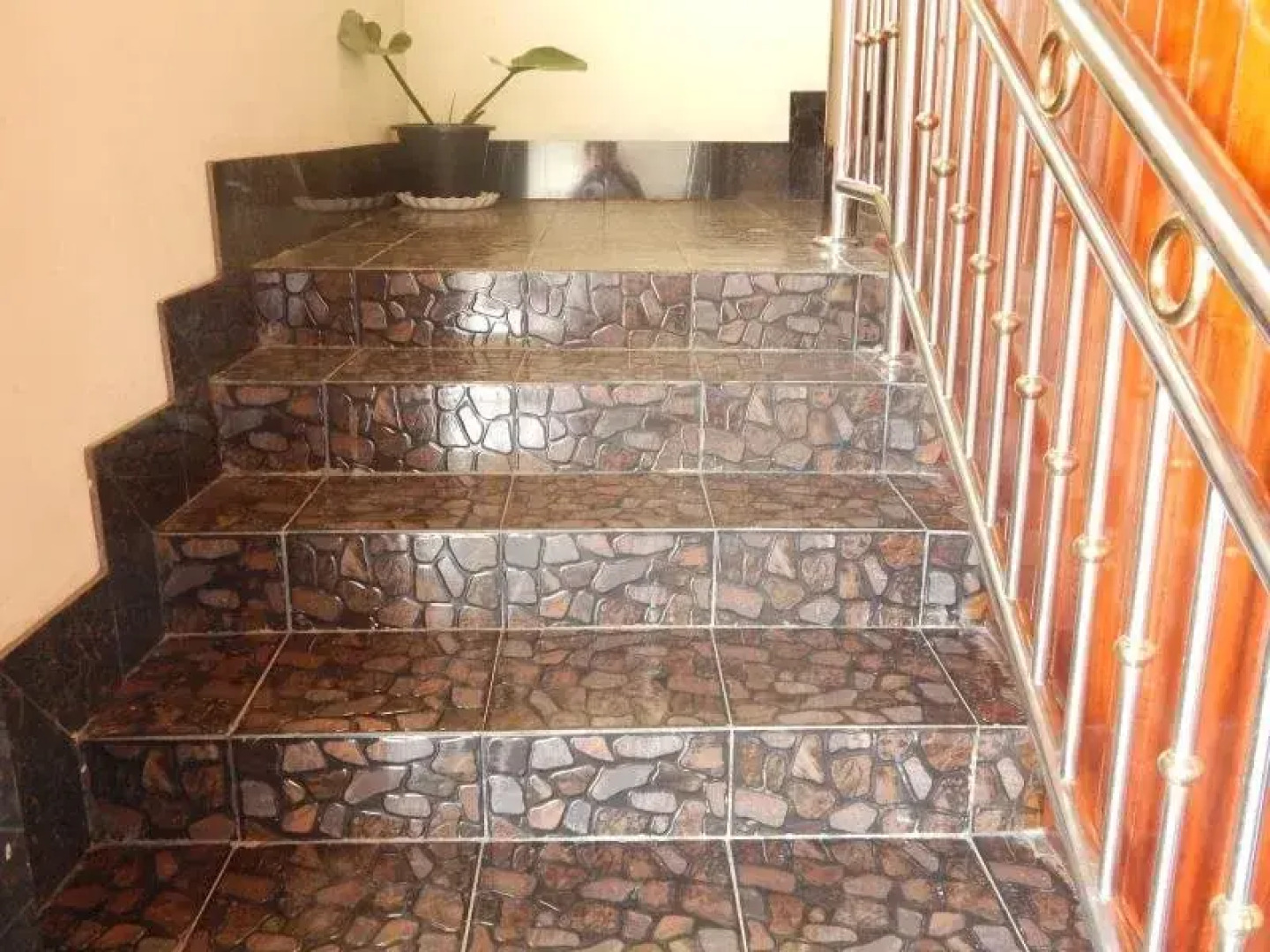 Khemphonelor II Guesthouse