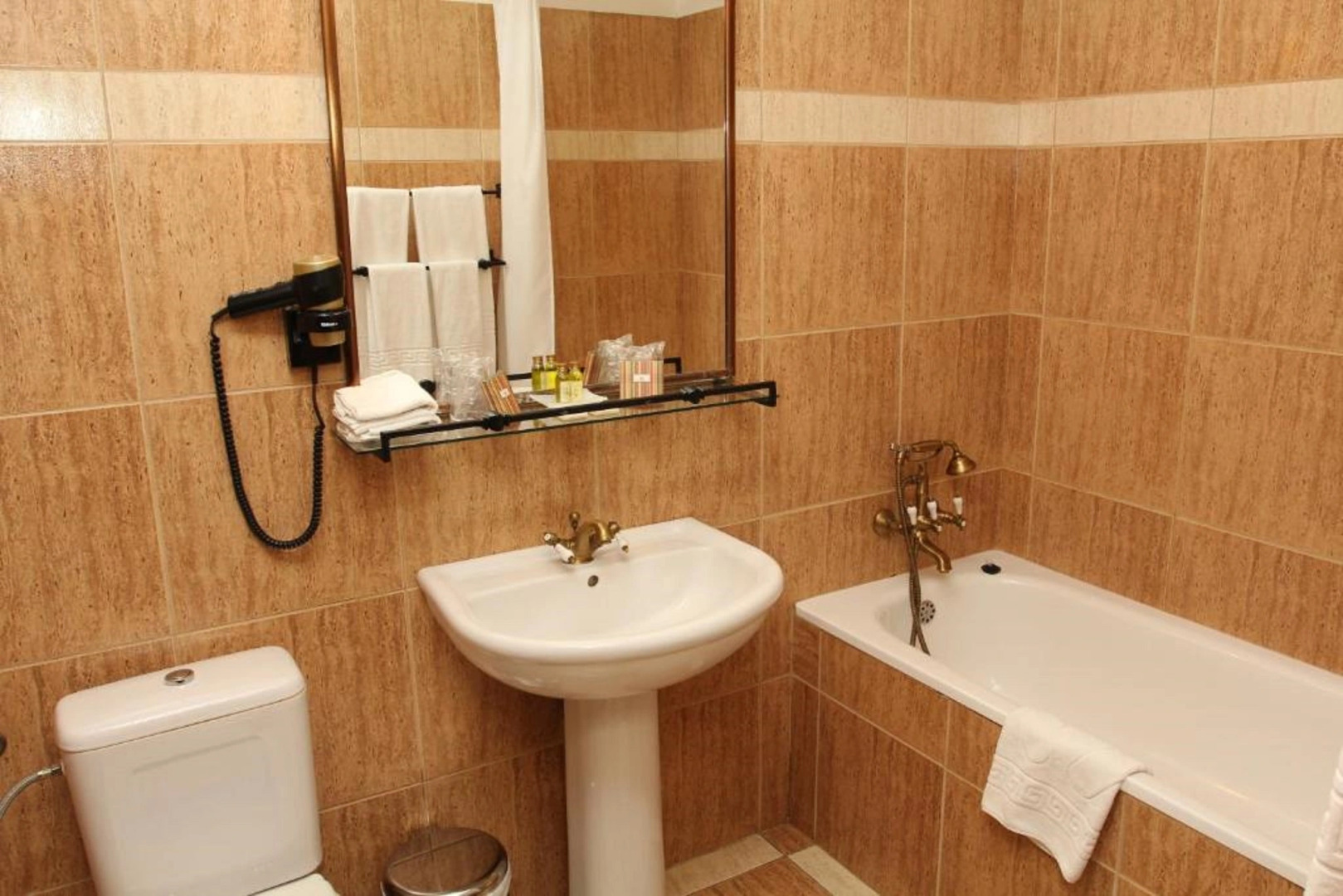 Arc de Triomphe by CityBookings