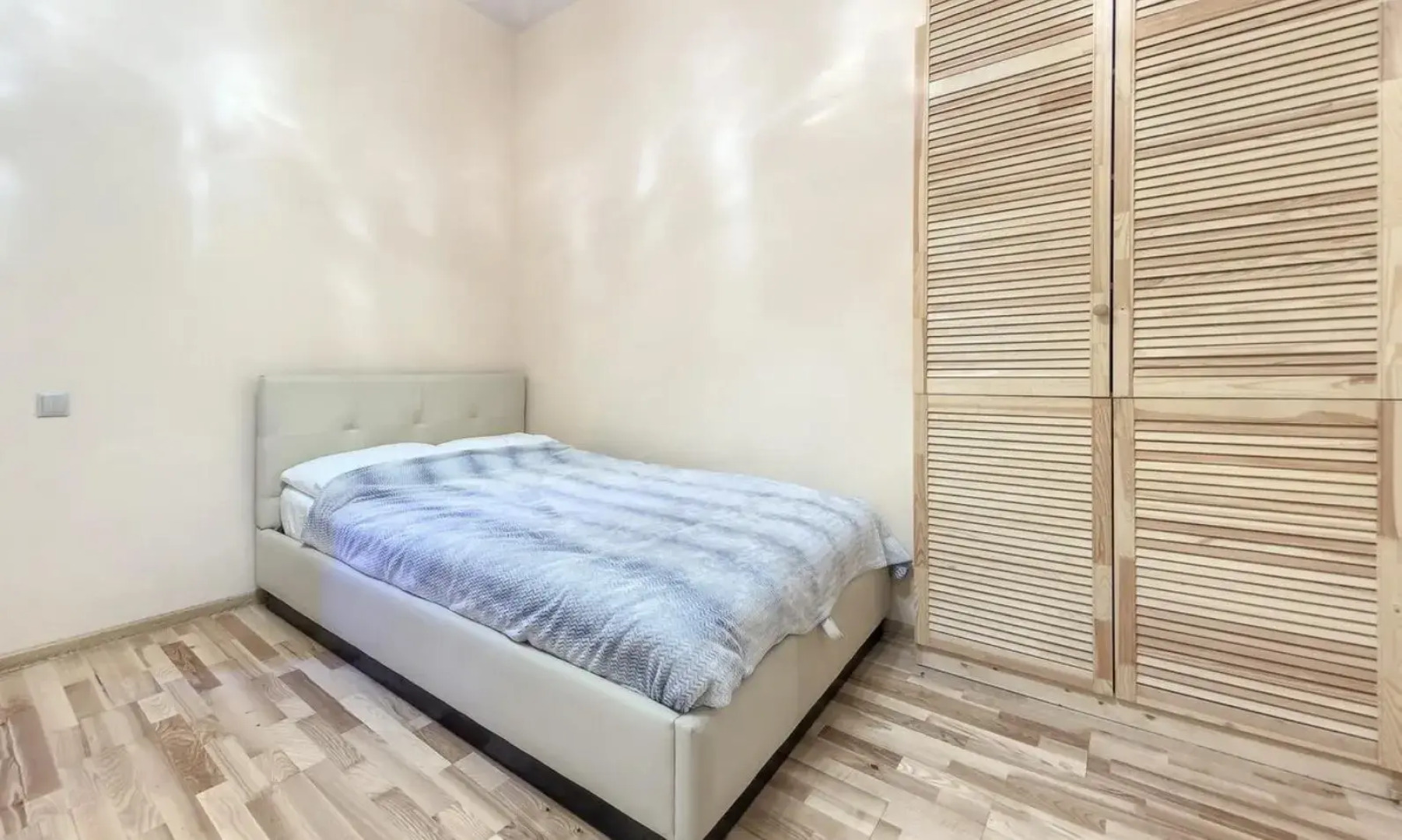 Питерские каникулы на улице Глухая Зеленина