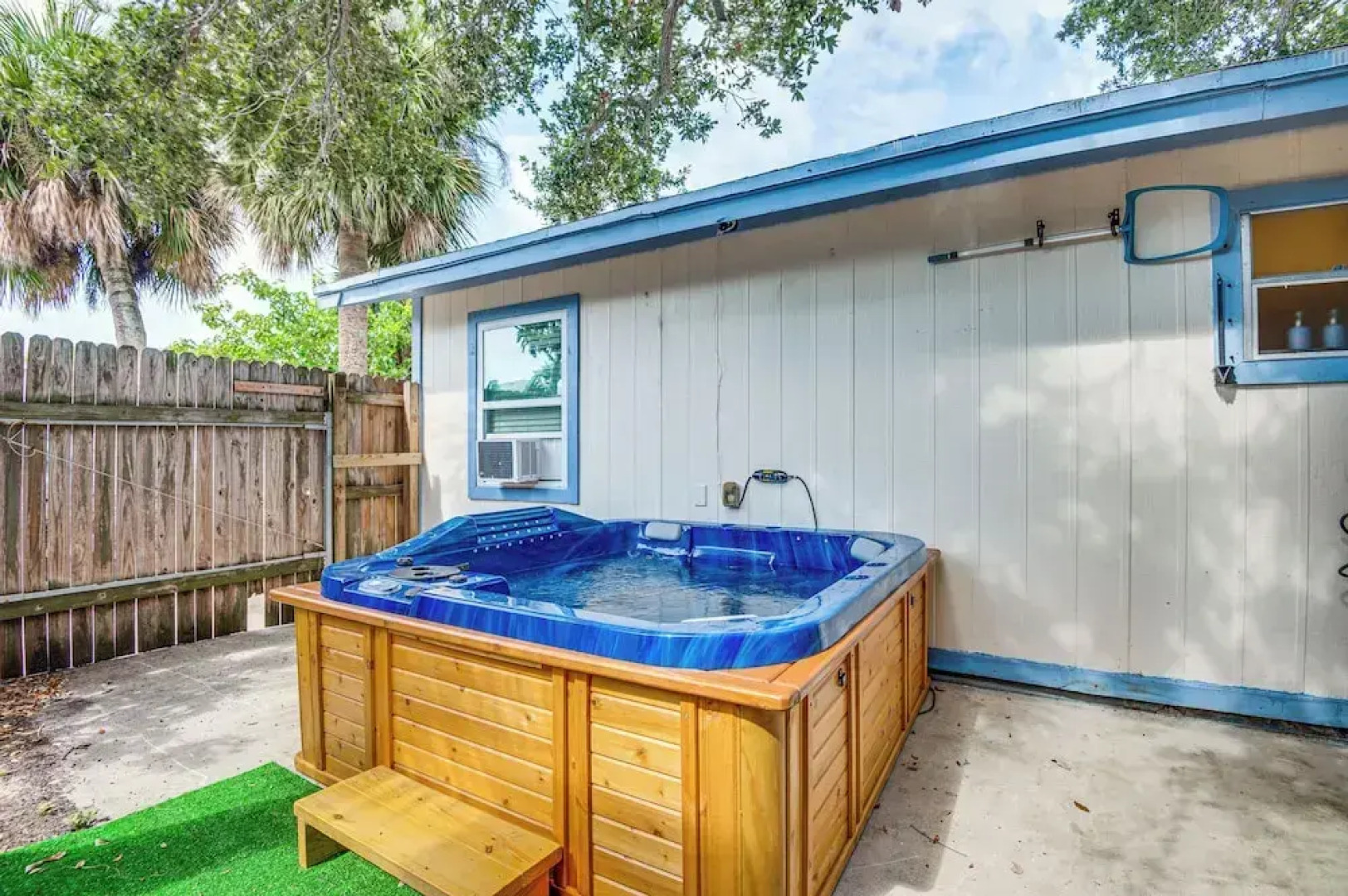 Cape Canaveral Cottage w/ Hot Tub: Walk to Beach
