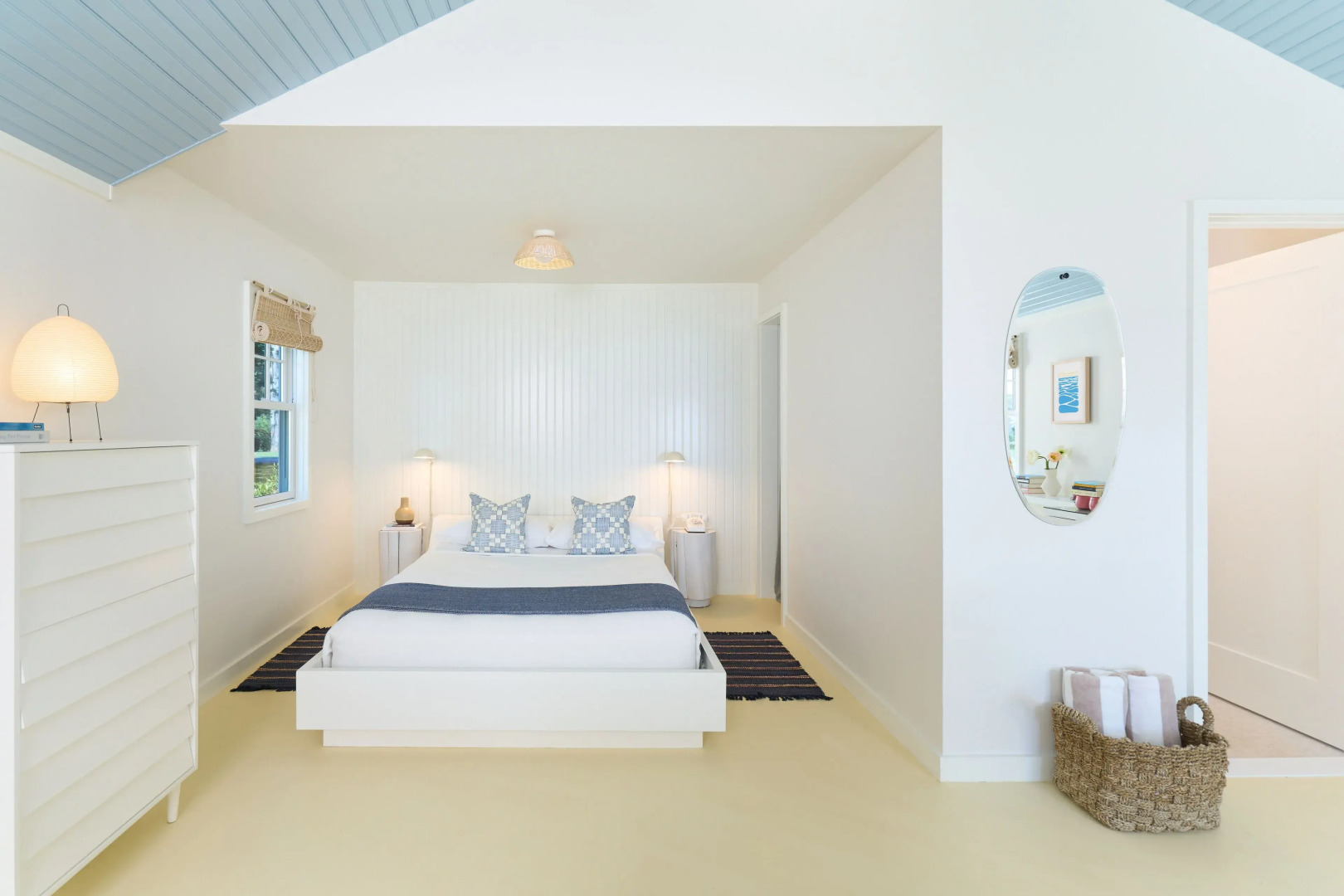 Silver Sands Motel & Beach Bungalows