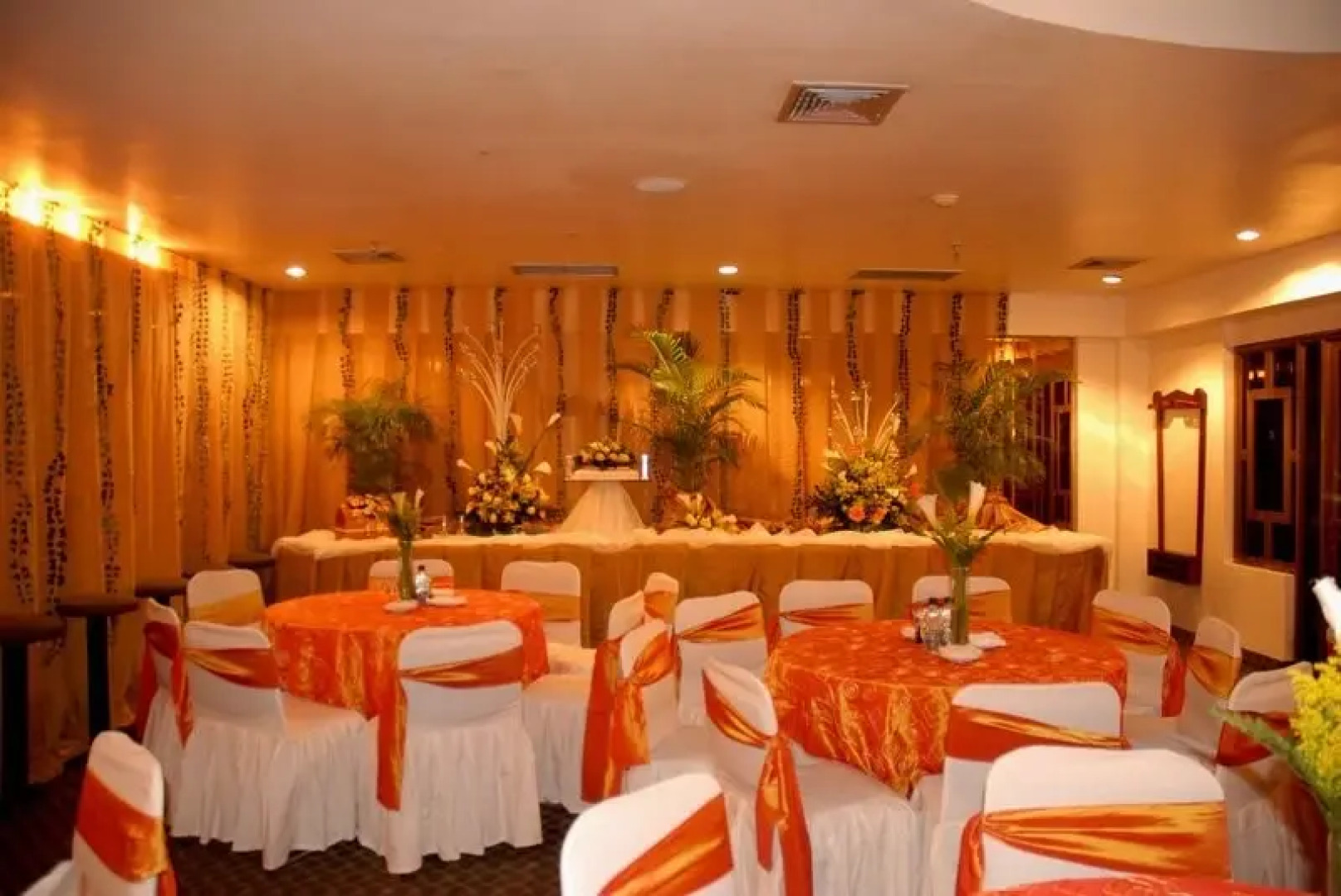 Hotel Cristina Suites